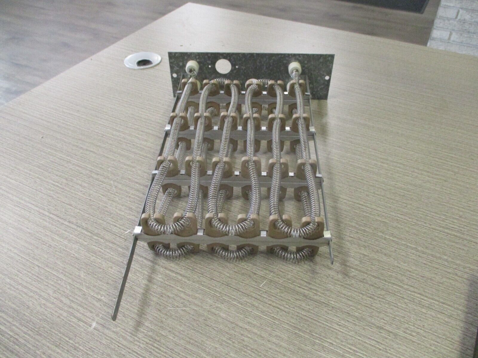 Moreno's AC Heater Element 50DG 402 094 *New Surplus*
