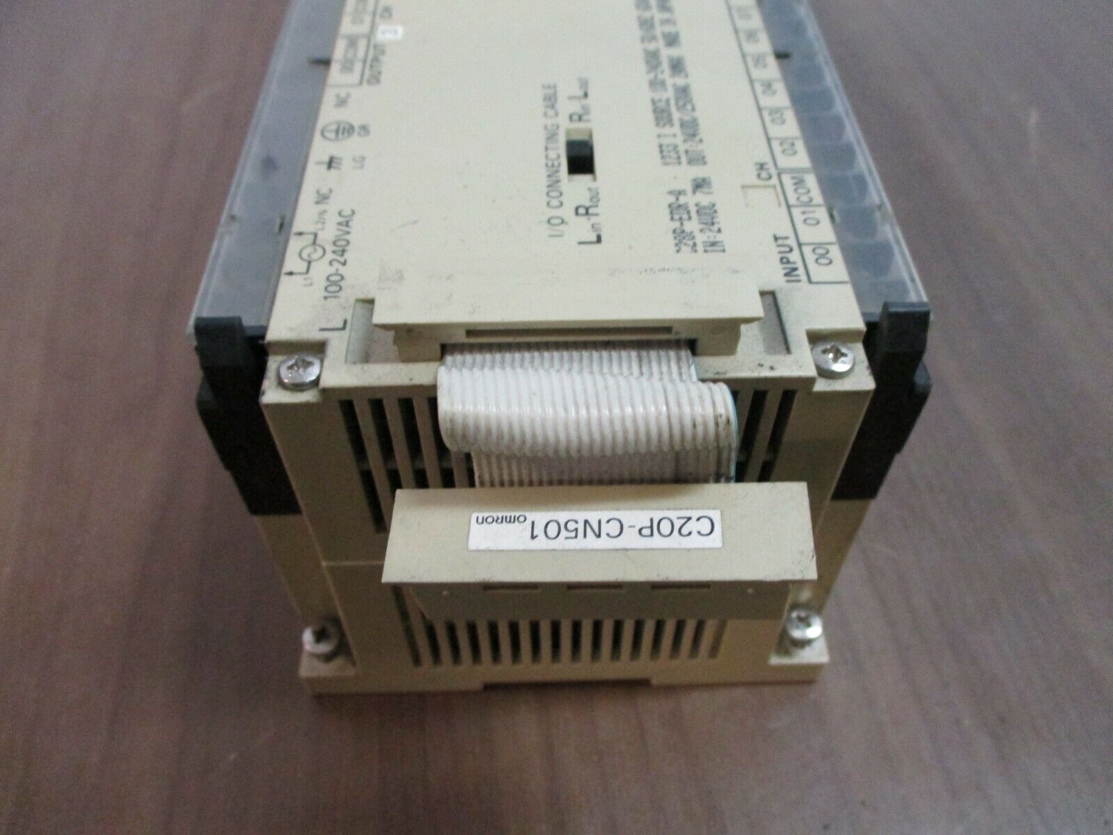Omron C28P I/O Unit C28P-EDR-A Used