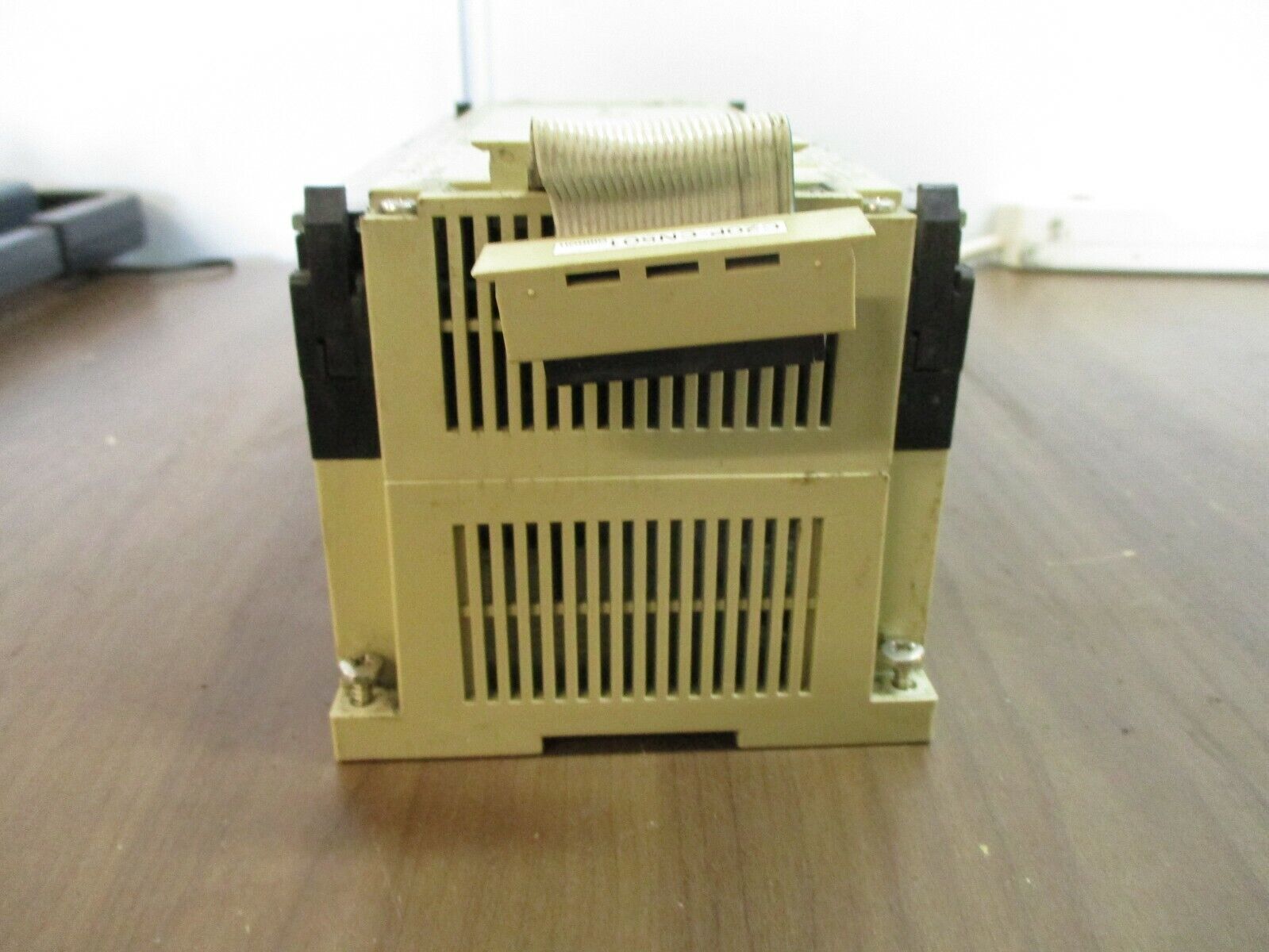 Omron C28P I/O Unit C28P-EDR-A Used