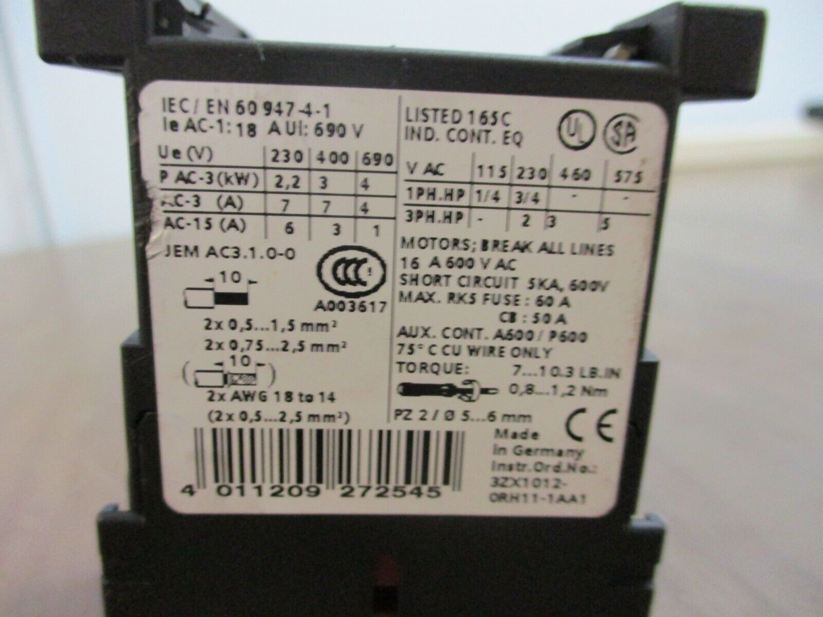 Siemens Sirius Contactor 3RT1015-1BB41 24VDC Coil 16A 600V Used