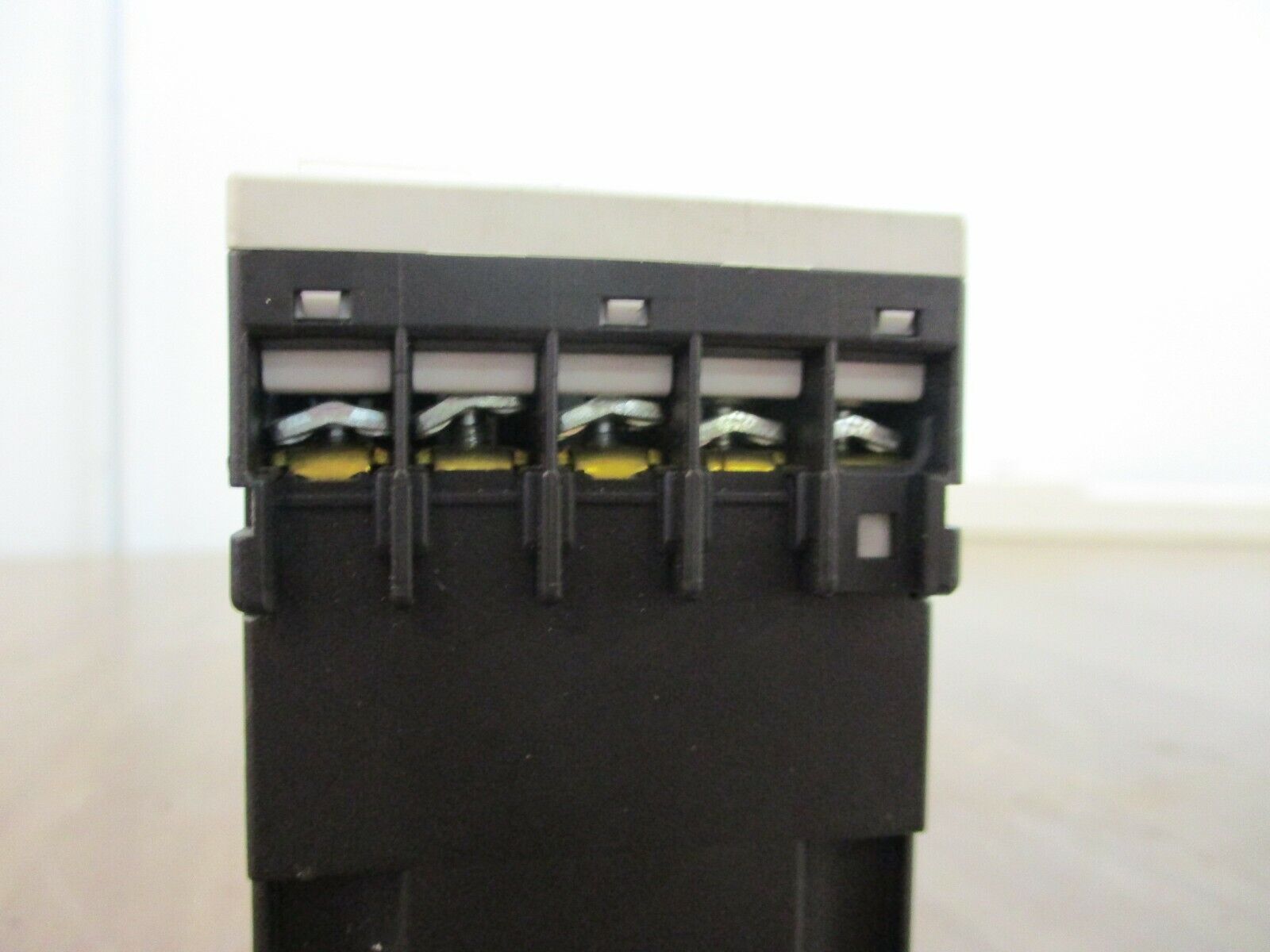 Siemens Sirius Contactor 3RT1015-1BB41 24VDC Coil 16A 600V Used