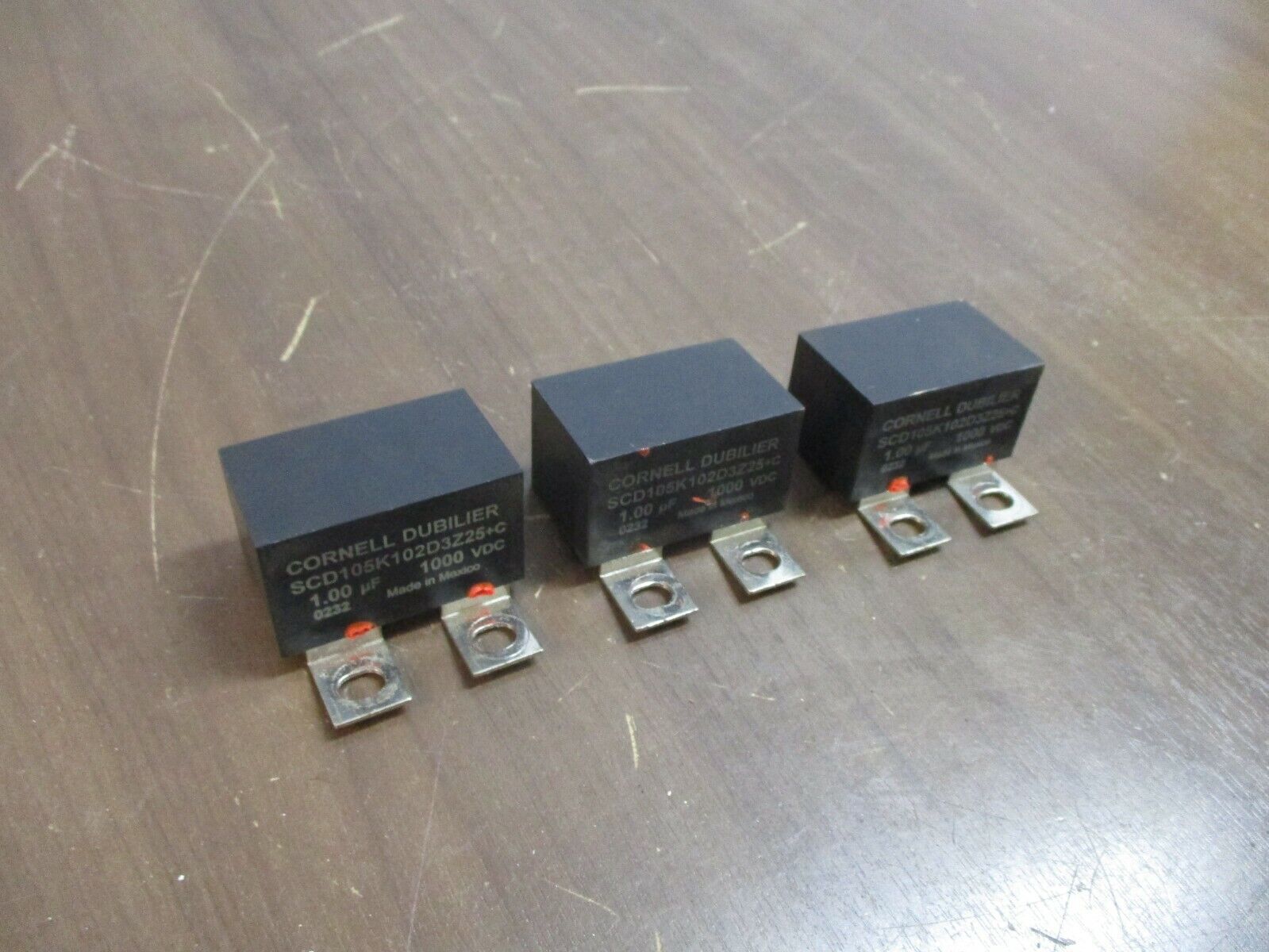 Cornell Dubilier Snubber Capacitor SCD105K102D3Z25+C 1.00uF 1000VDC *Lot of 3*