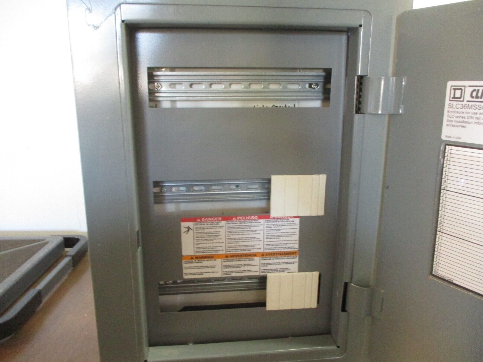 Square D Clipsal Enclosure SLC36MSSG Type 1 Enclosure .Used.