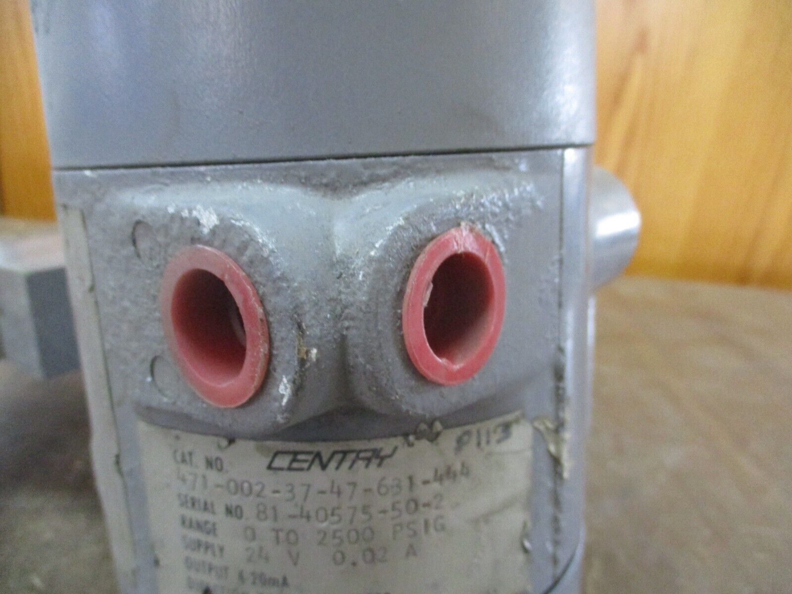 Leeds & Northrup Centry Pressure Transmitter 471-002-37-47-631-444 0-2500PSI 24V