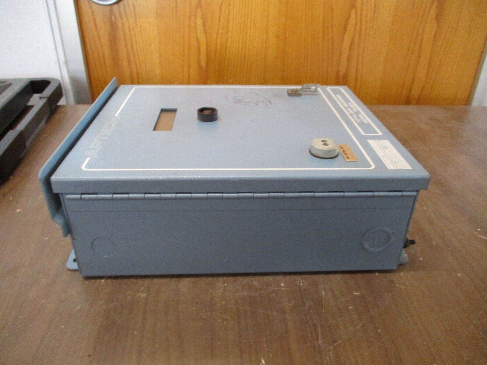 Aptech Totalizer Recorder TR-804 120/240/277V 60Hz Pulse Rate: 10/Sec Used
