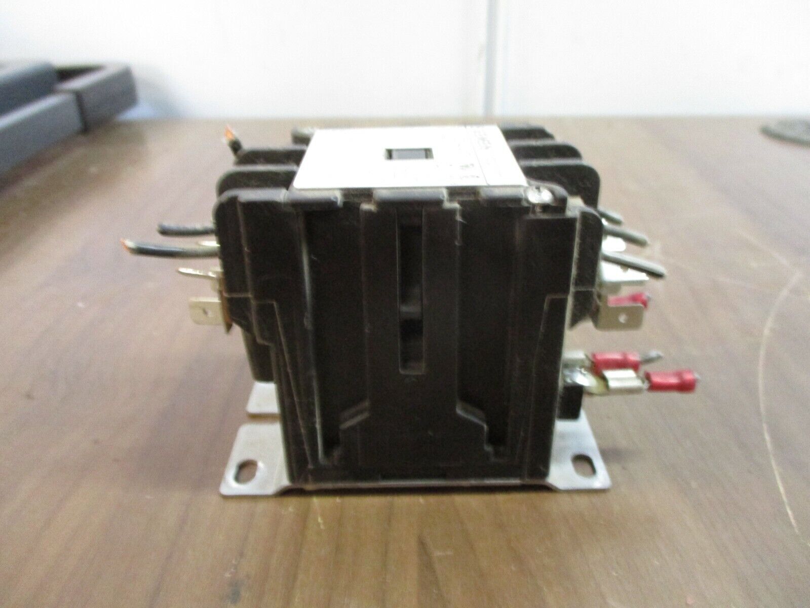 Siemens Definite Purpose Contactor 42AF35AJAYE 24V Coil 25A 600V Used