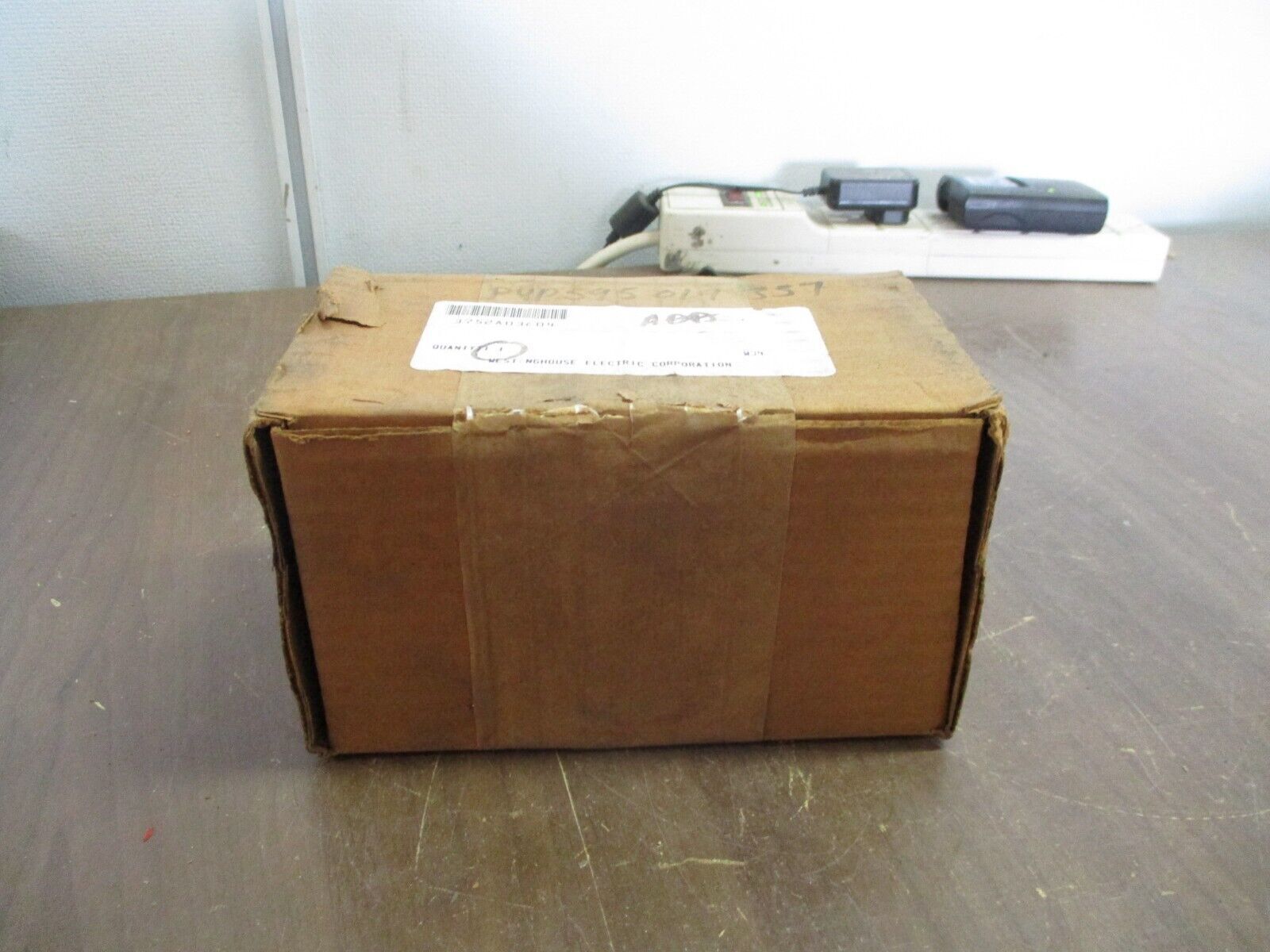 Westinghouse Spring Release / Close Coil Assembly 3752A03G04 120V New Surplus