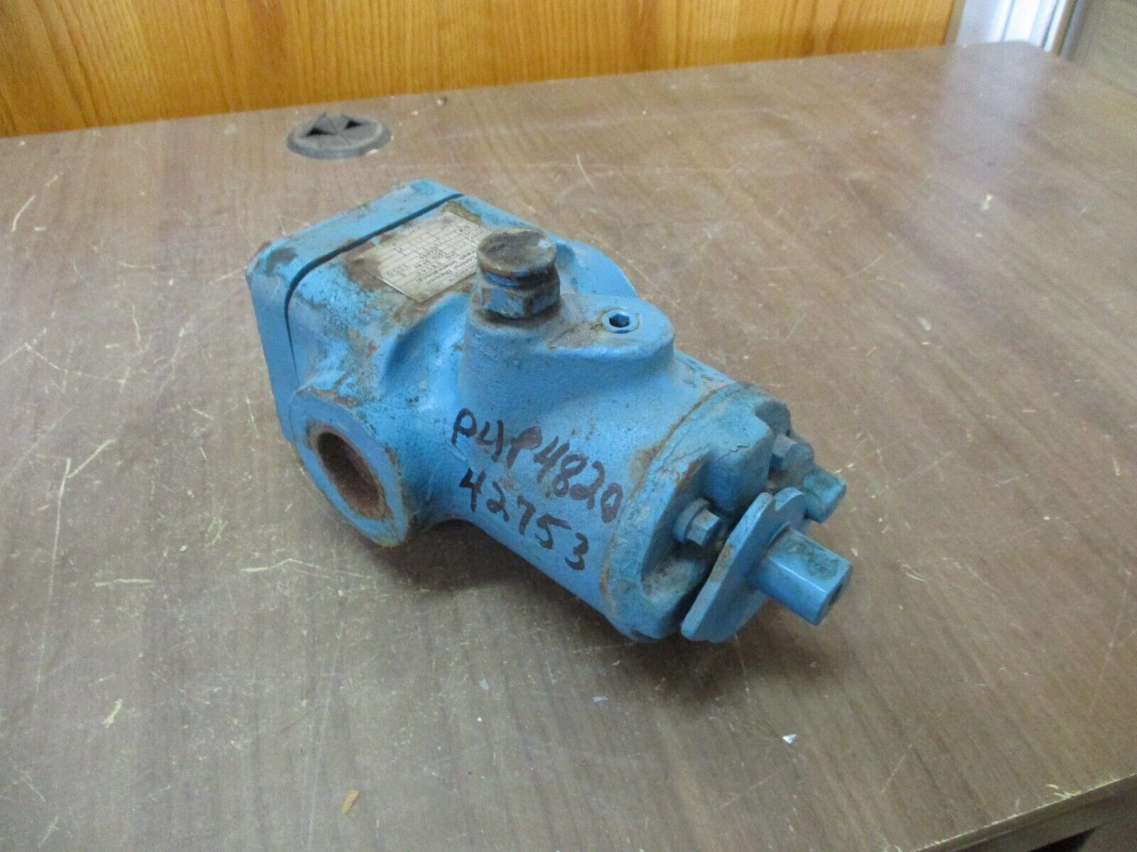 Rockwell Dynamic Balance Valve K3044 Size: 1" Body: WCB Plug: Iron Used