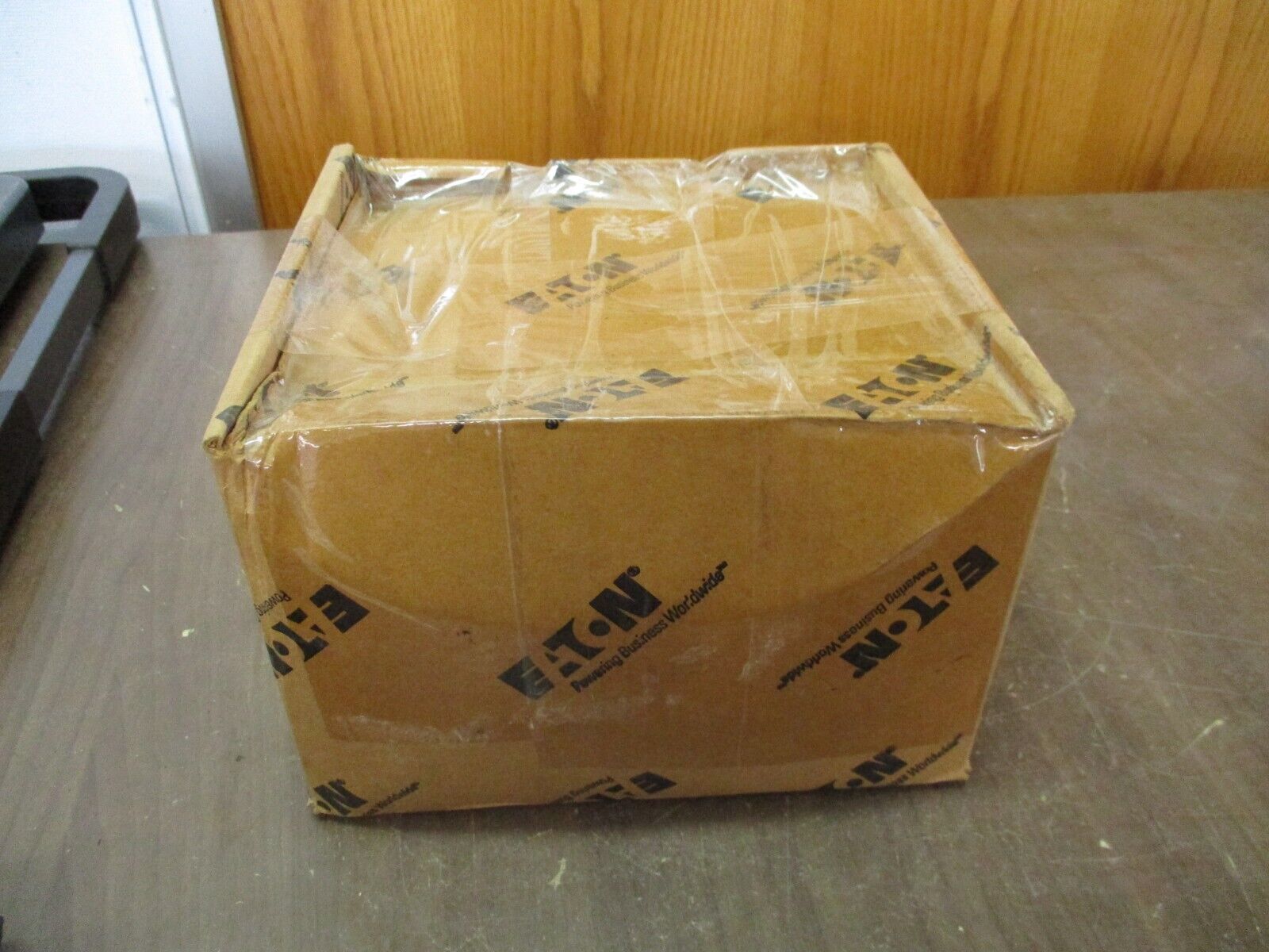 Cooper B-Line Rigid Conduit / Pipe Clamp B2013PAZN 2" *Box of 50* New Surplus