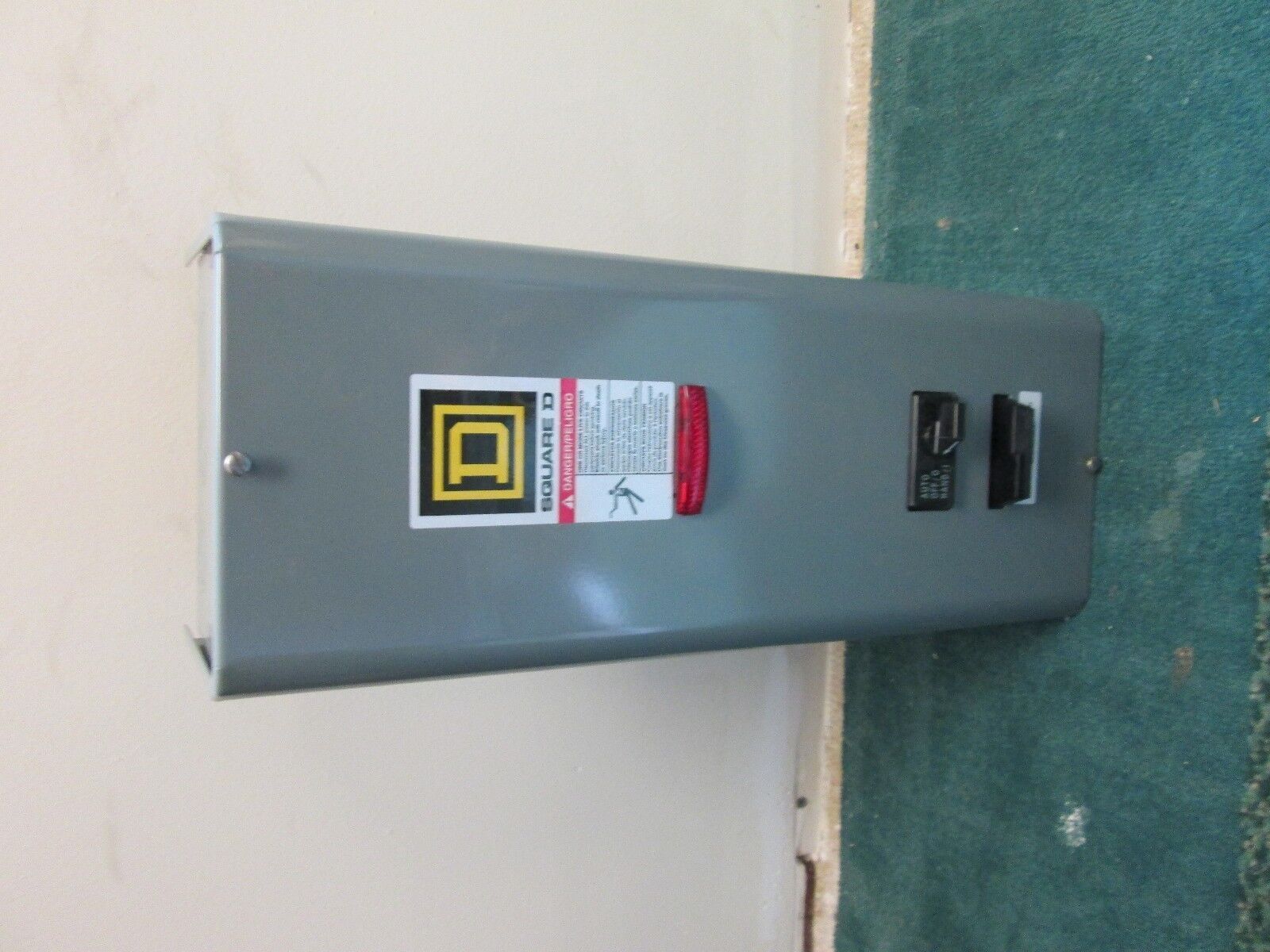 Square D Starter, NEW IN BOX, 8536SAG12V84CFF4P1TX11, Size 00