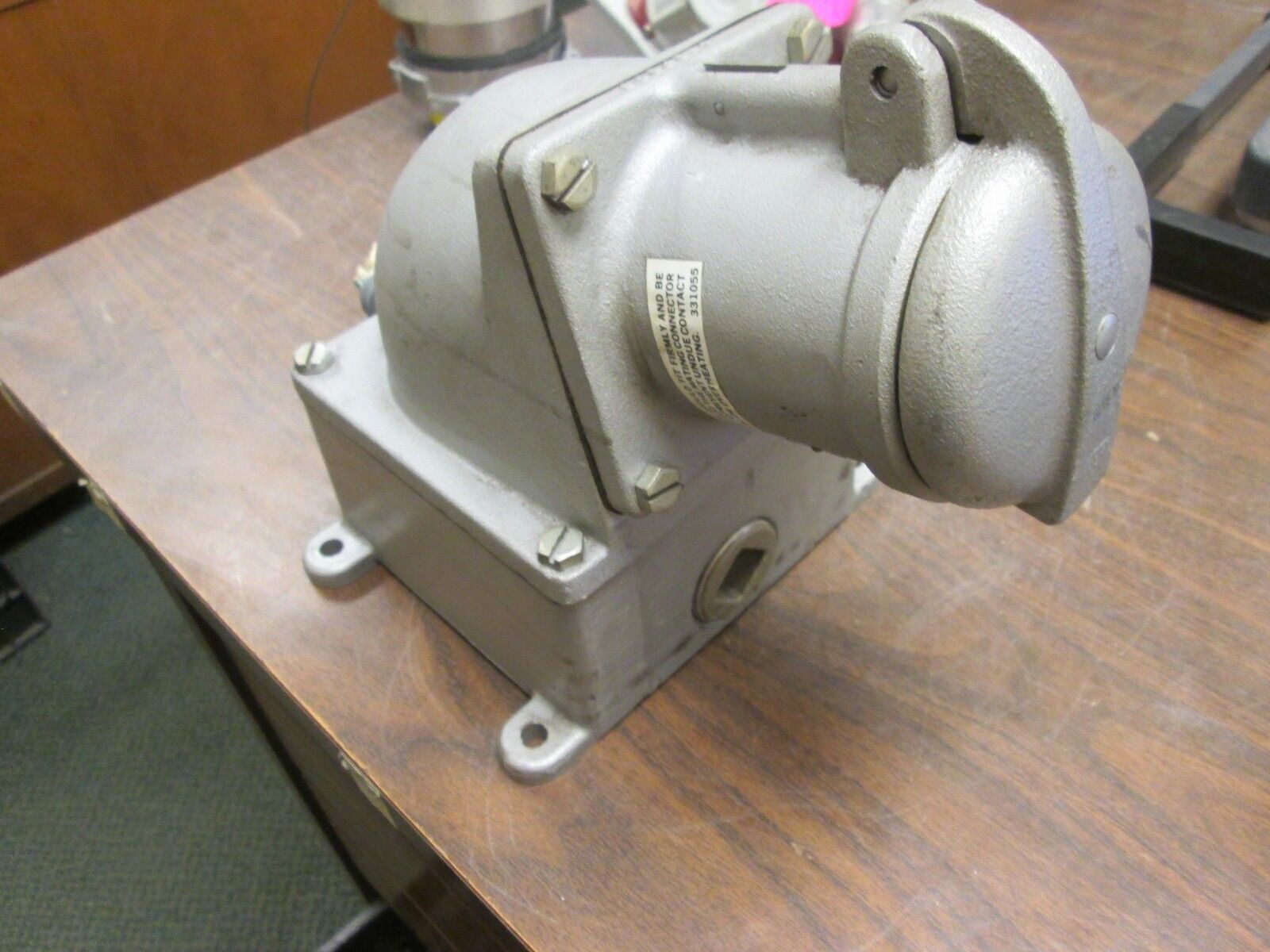 Appleton Receptacle AF631 60A 600V 3W 3P Used