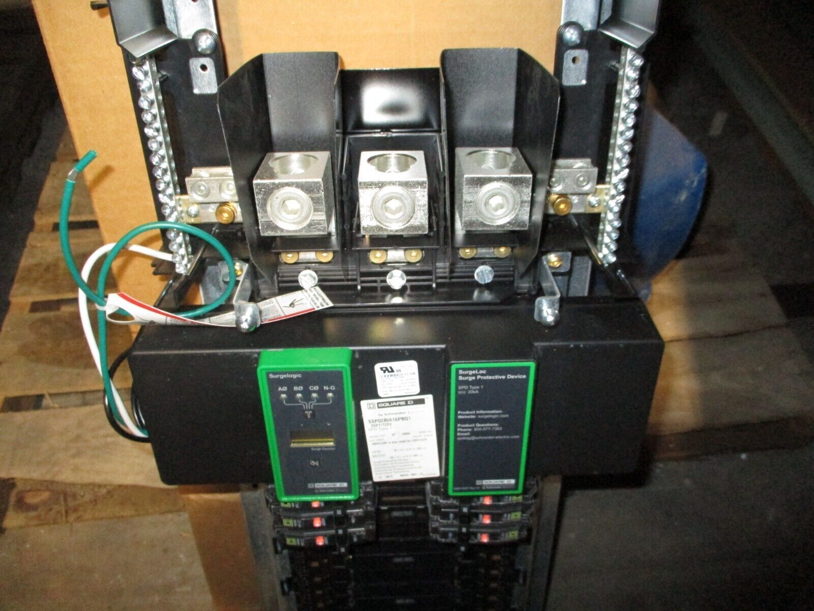 Square D Main Lug NQ Panelboard Interior 12417700710070001 100A 208Y/120V 3Ph 4W