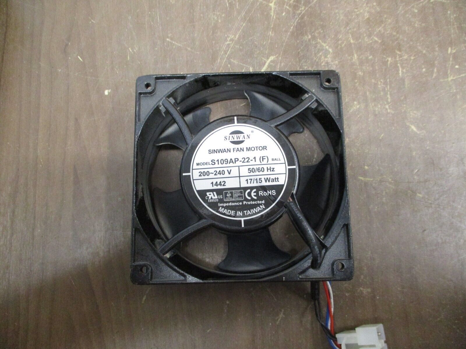 Sinwan Axial Fan S109AP-22-1 200-240V 50/60HZ 17/15W Used