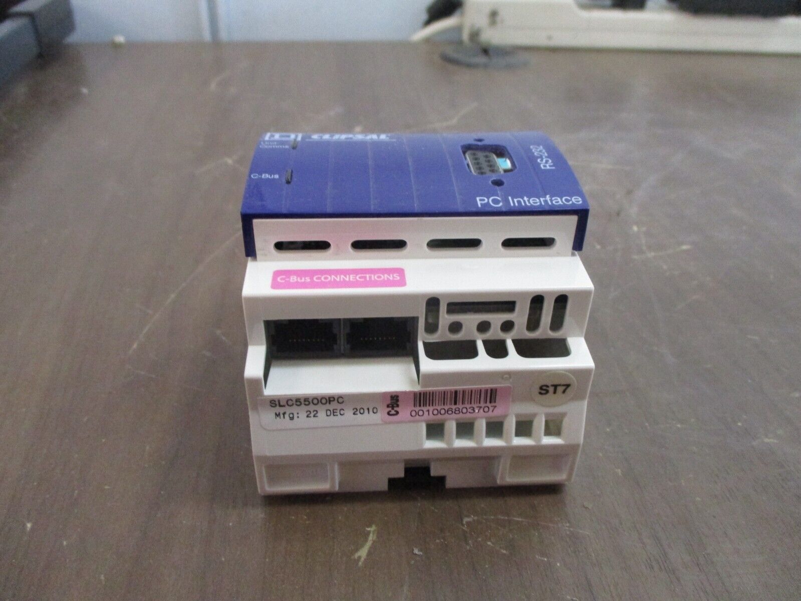 Square D Clipsal PC Interface Module SLC5500PC 15-36VDC 32mA Per Side Used