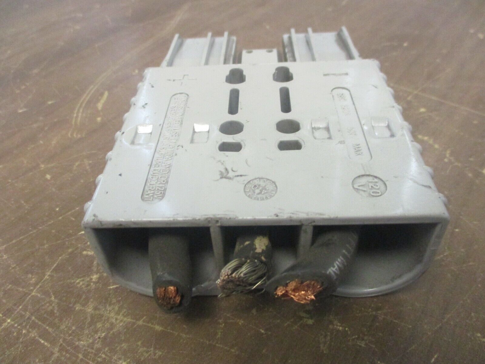 Anderson Power Products Connector SBO 320 320A 600V Used