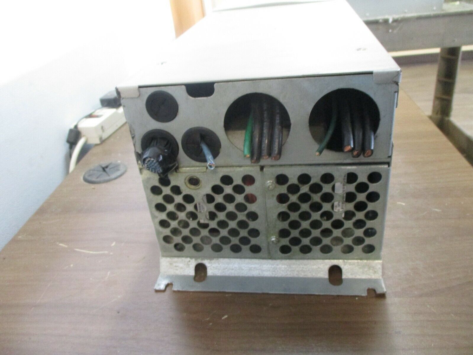 Allen-Bradley PowerFlex 700 AC Drive 20BD077A3AYNANC0 Ser. B 60HP 3Ph w/ Keypad