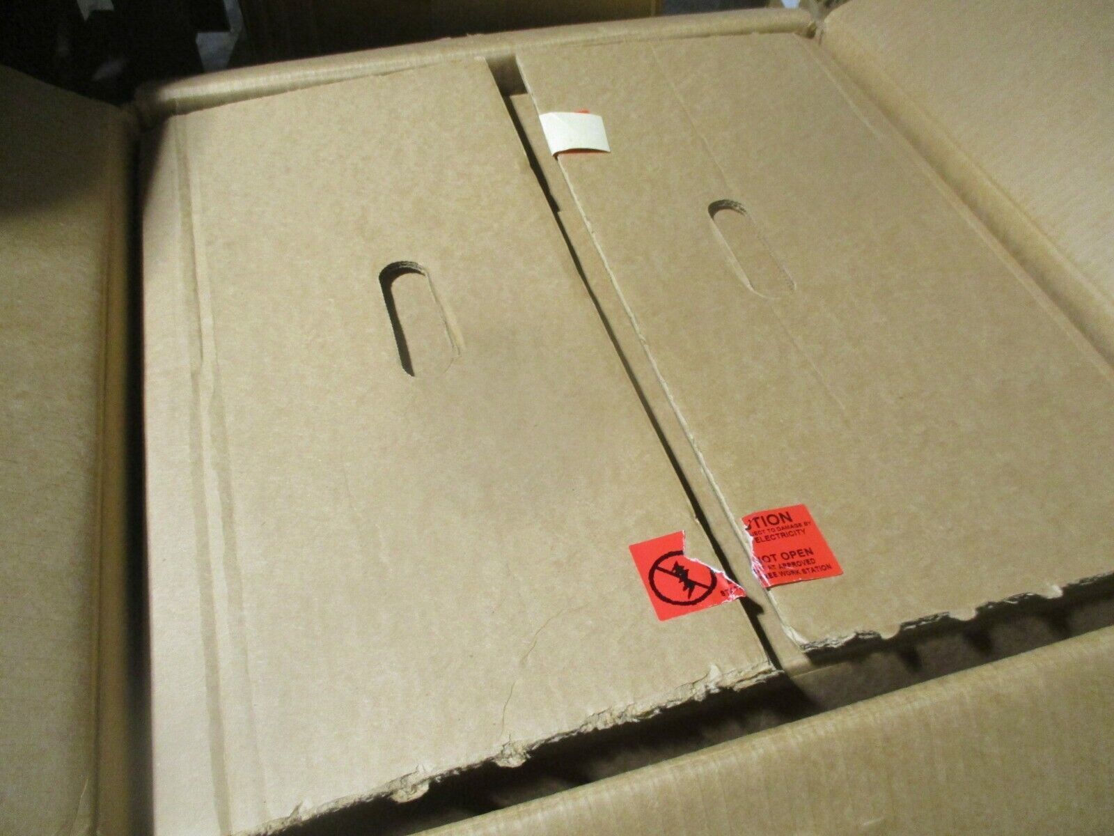 MGE UPS Inverter 72-130073-03 Rev. A02 New Surplus
