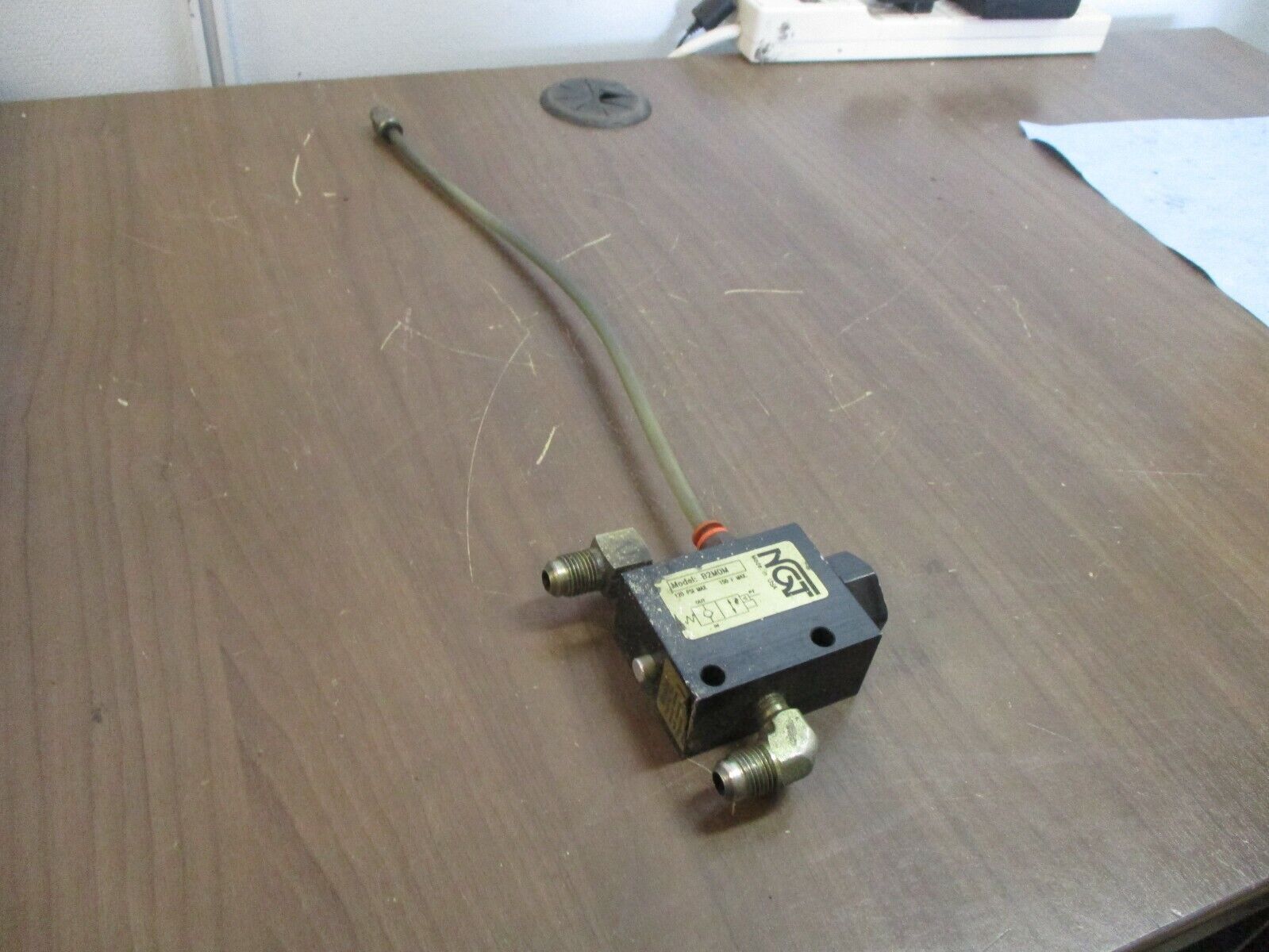 NGT Manual Release Check Valve B2M0M 120PSI Max 150°F Max Used