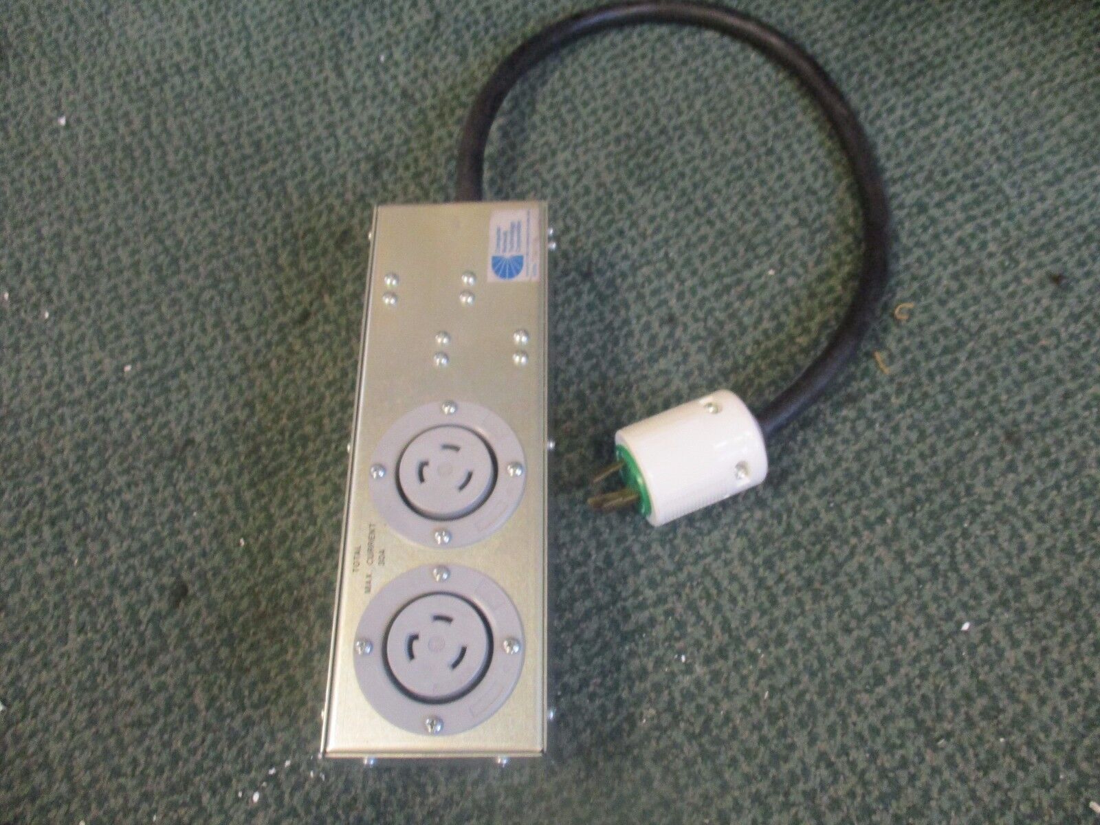 Computer Network Technology Corporation Duplex Receptacle Box 25501024 Used