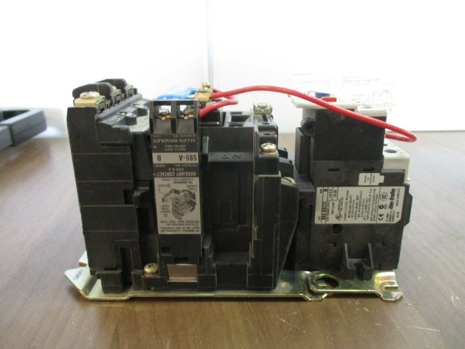 Allen-Bradley Size 1 Starter 509-BOD-7 Ser. B 592-EECC Overload 120V Coil Used