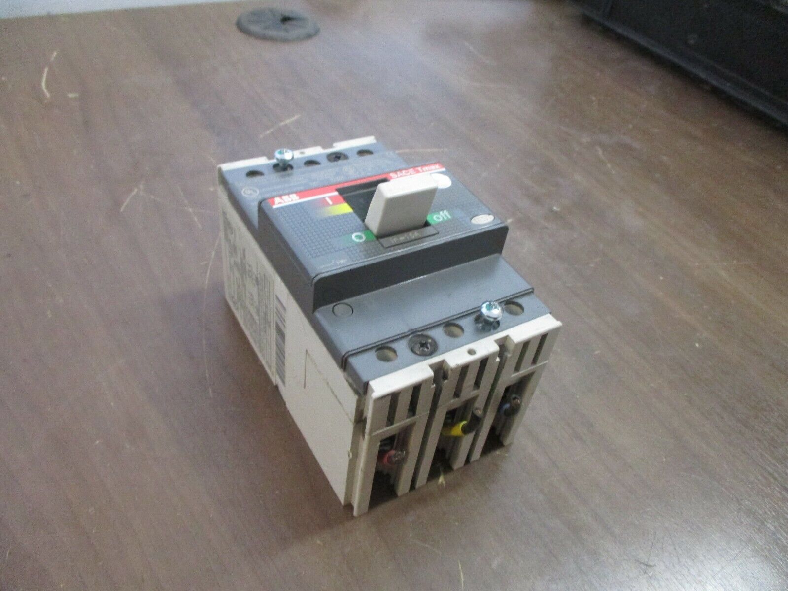 ABB SACE Tmax Circuit Breaker T1N 100 100A 600V 3P Used