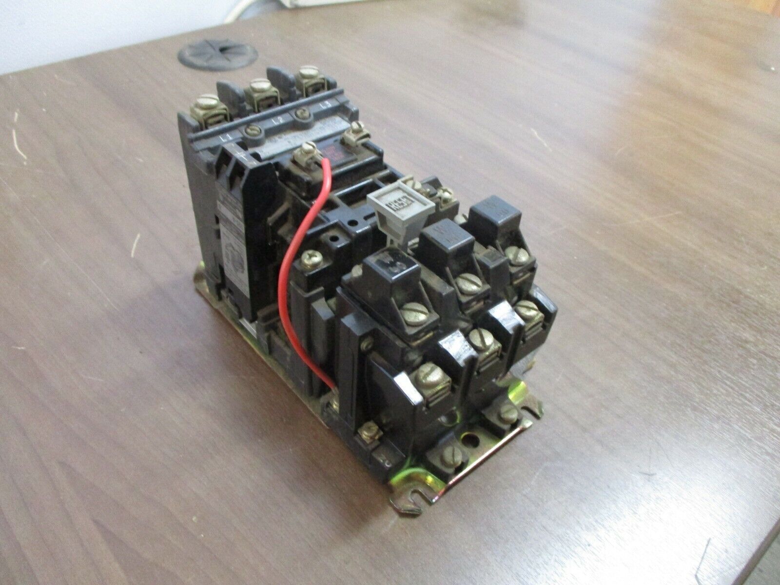 Allen-Bradley Starter 509-AOD 115-120V Coil Size 0 600V Used