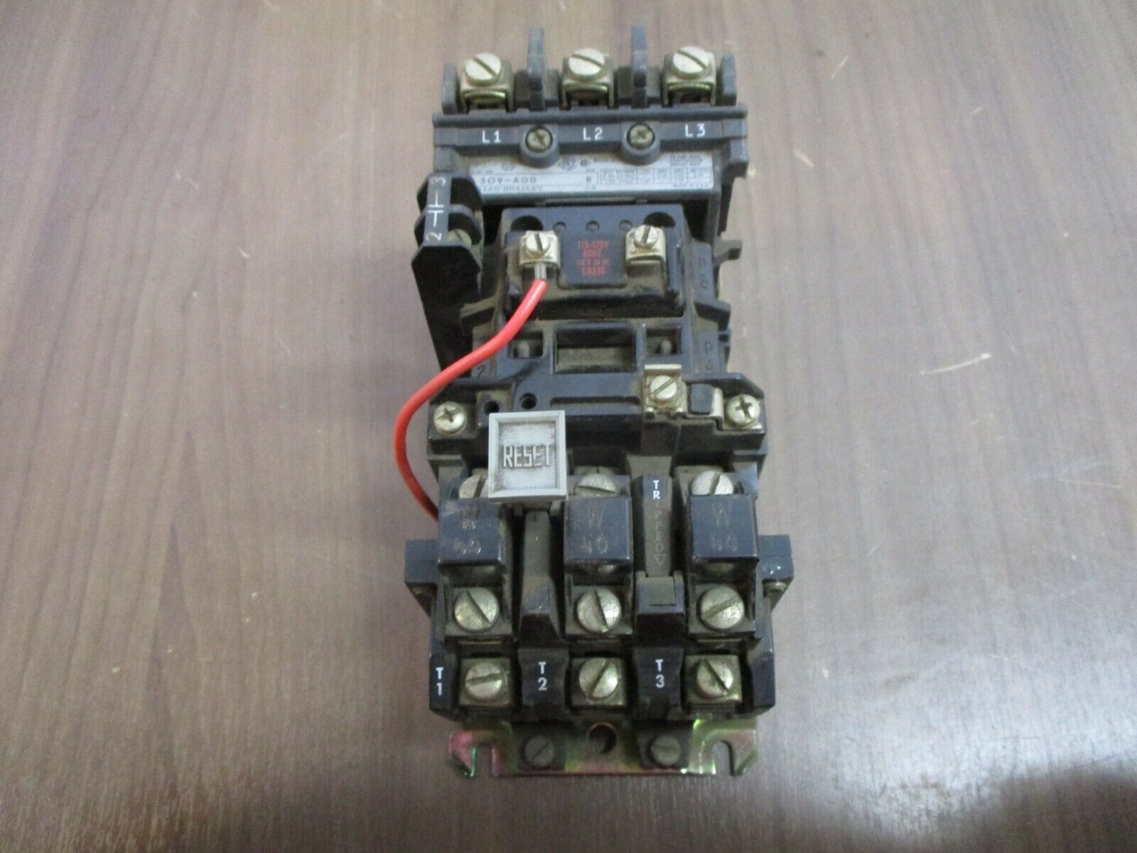 Allen-Bradley Starter 509-AOD 115-120V Coil Size 0 600V Used