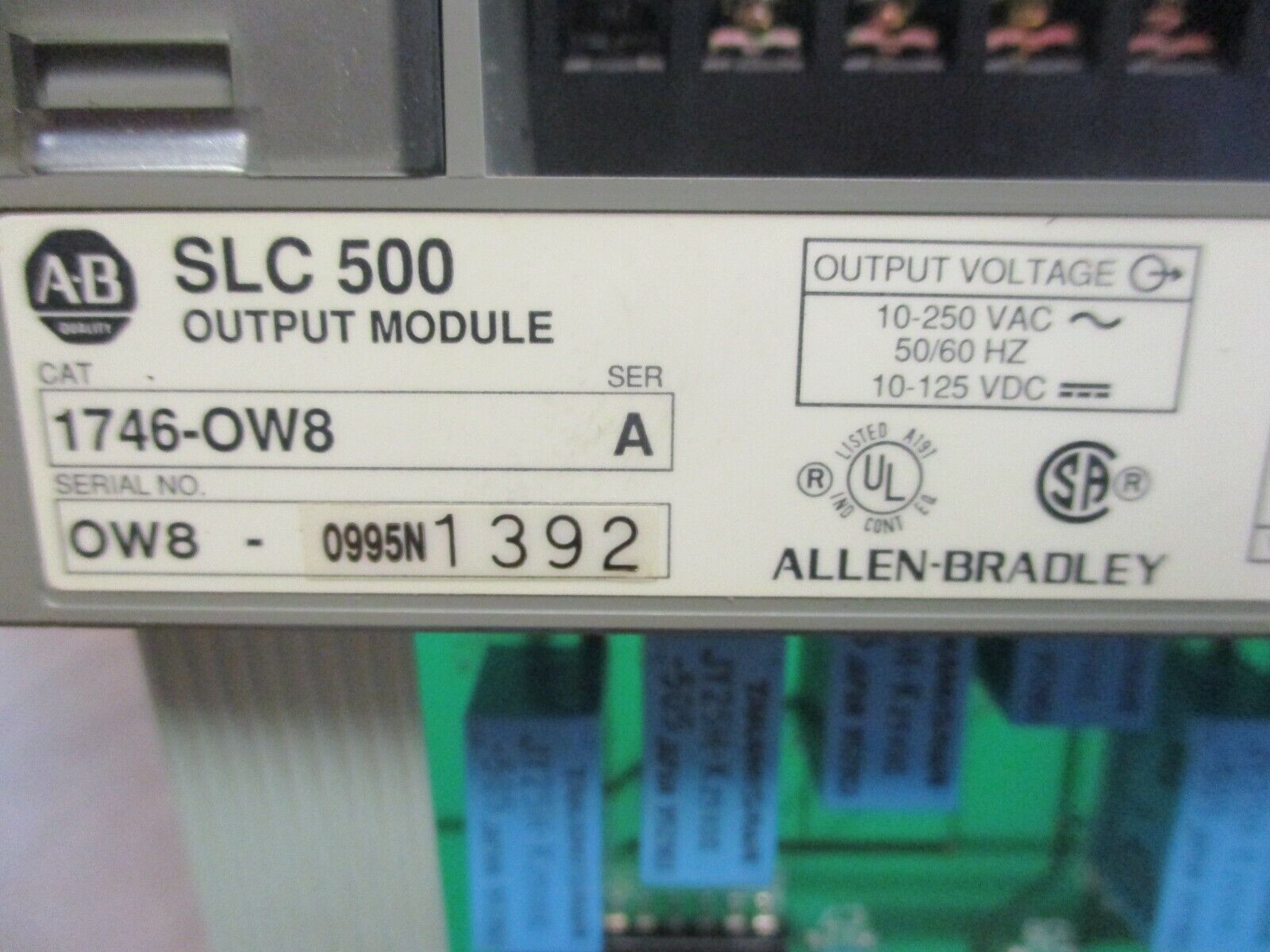 Allen-Bradley SLC 500 Output Module 1746-OW8 Ser. A 10-250VAC 10-125VDC Used