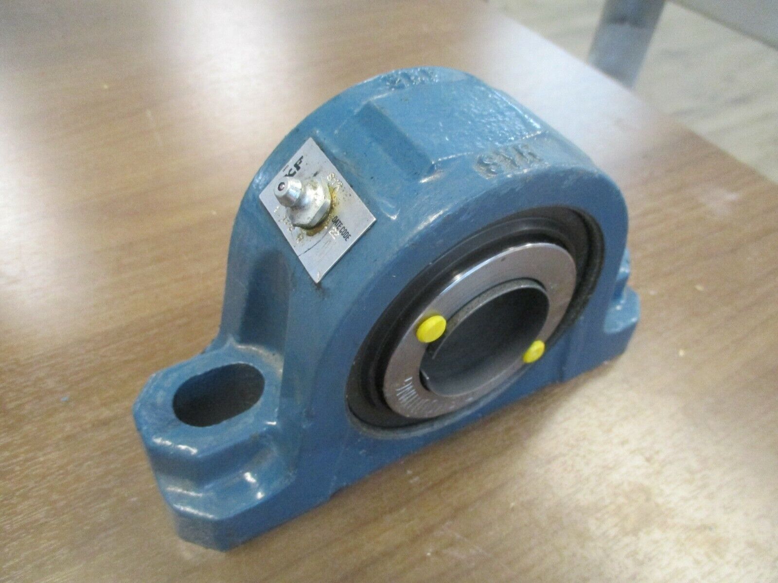 SKF Pillow Block Bearing SYR 1.1/2N Used