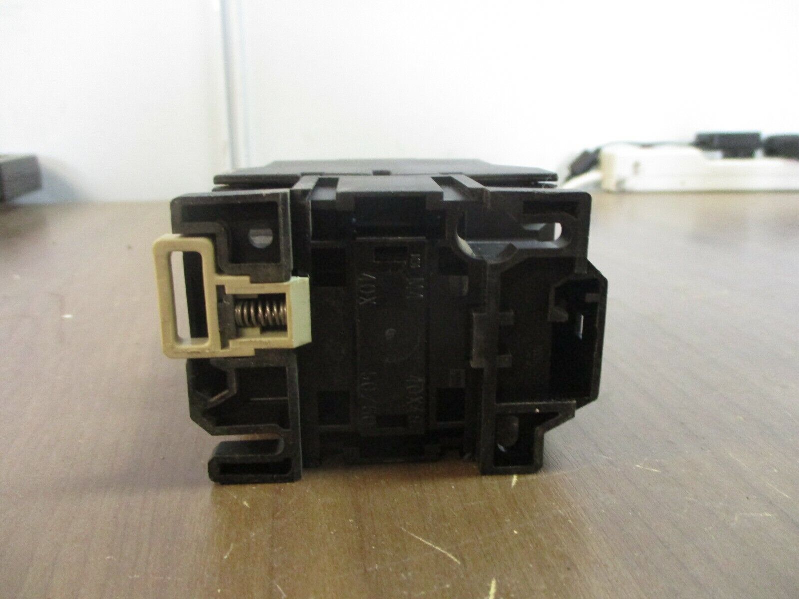 Telemecanique Time Delay Relay LA3 DR4 Off Delay: 10-180s 120V Coil 50A 600V