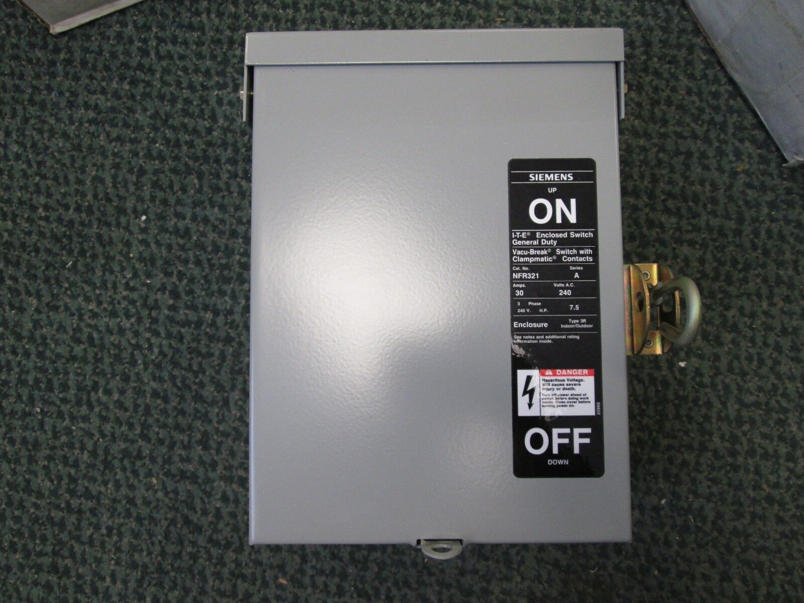 Siemens 3R Non-Fusible Safety Switch NFR321 30A 240V 3P Nema 3R Enclosure New