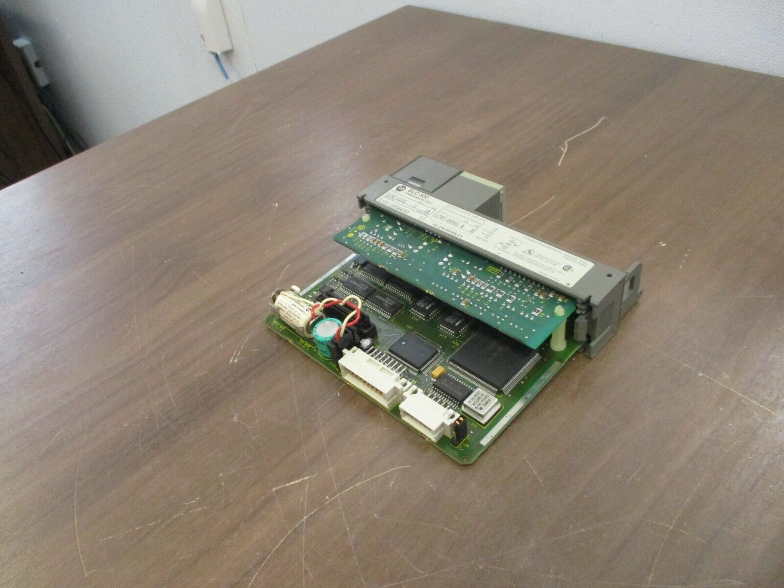Allen-Bradley SLC 500 Processor Unit 1747-L532 Ser. C FAC:1M Proc. Missing Cover