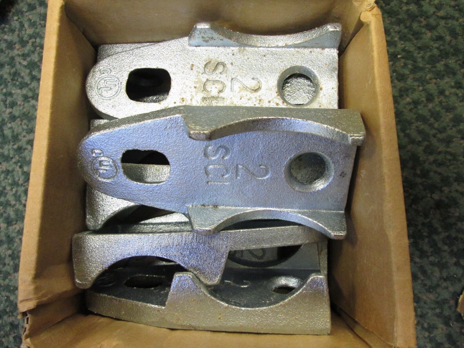 Crouse-Hinds Clampback CB6 Size 2" *Box of 10* New Surplus