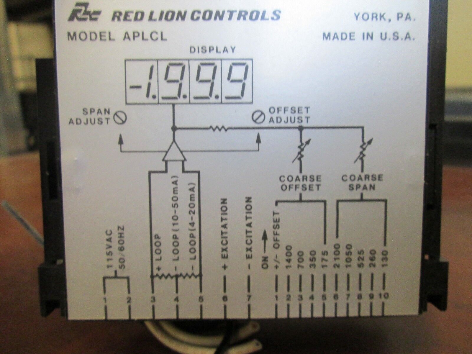 Red Lion Controls Digital Display APLCL Used