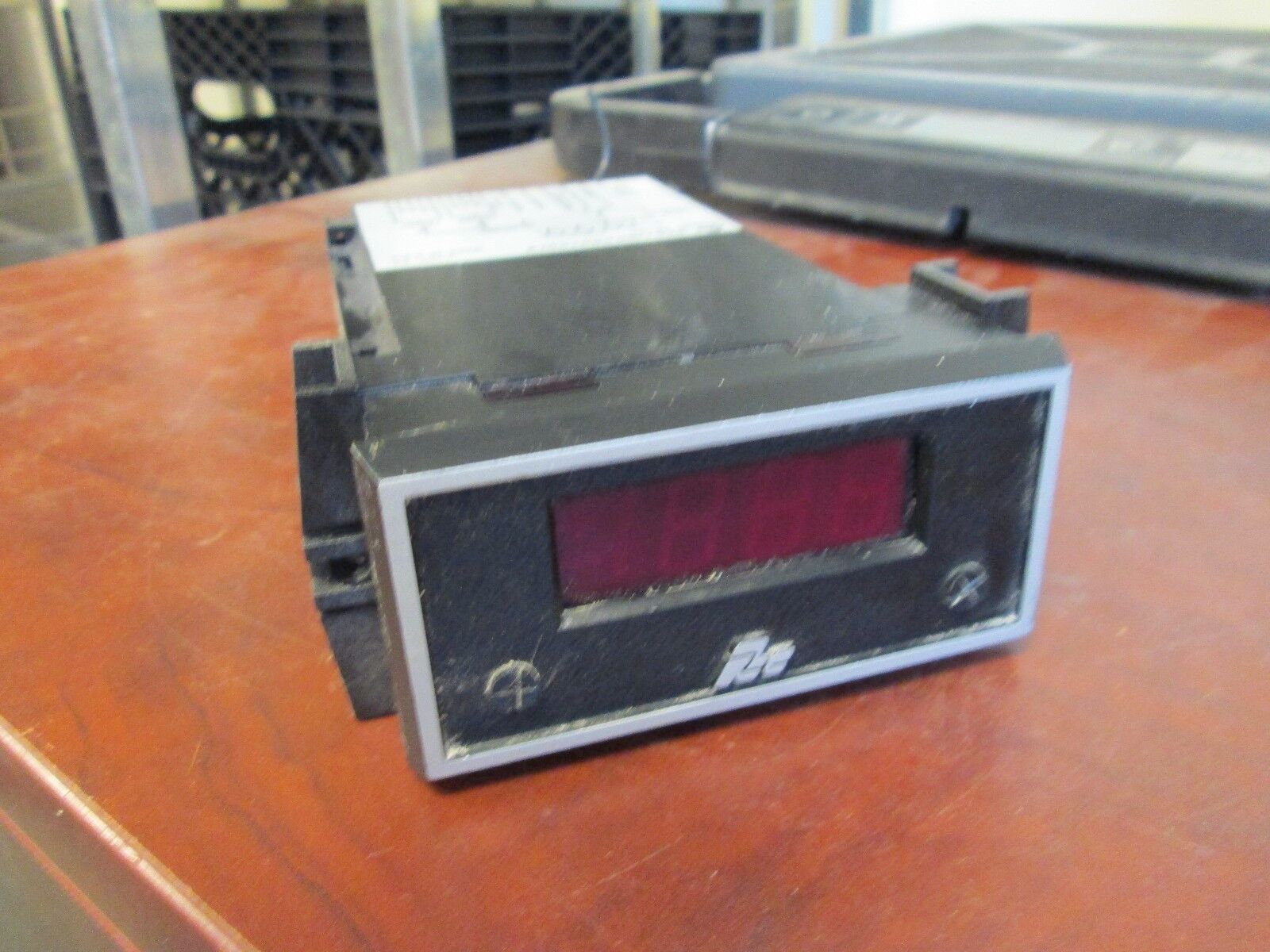 Red Lion Controls Digital Display APLCL Used