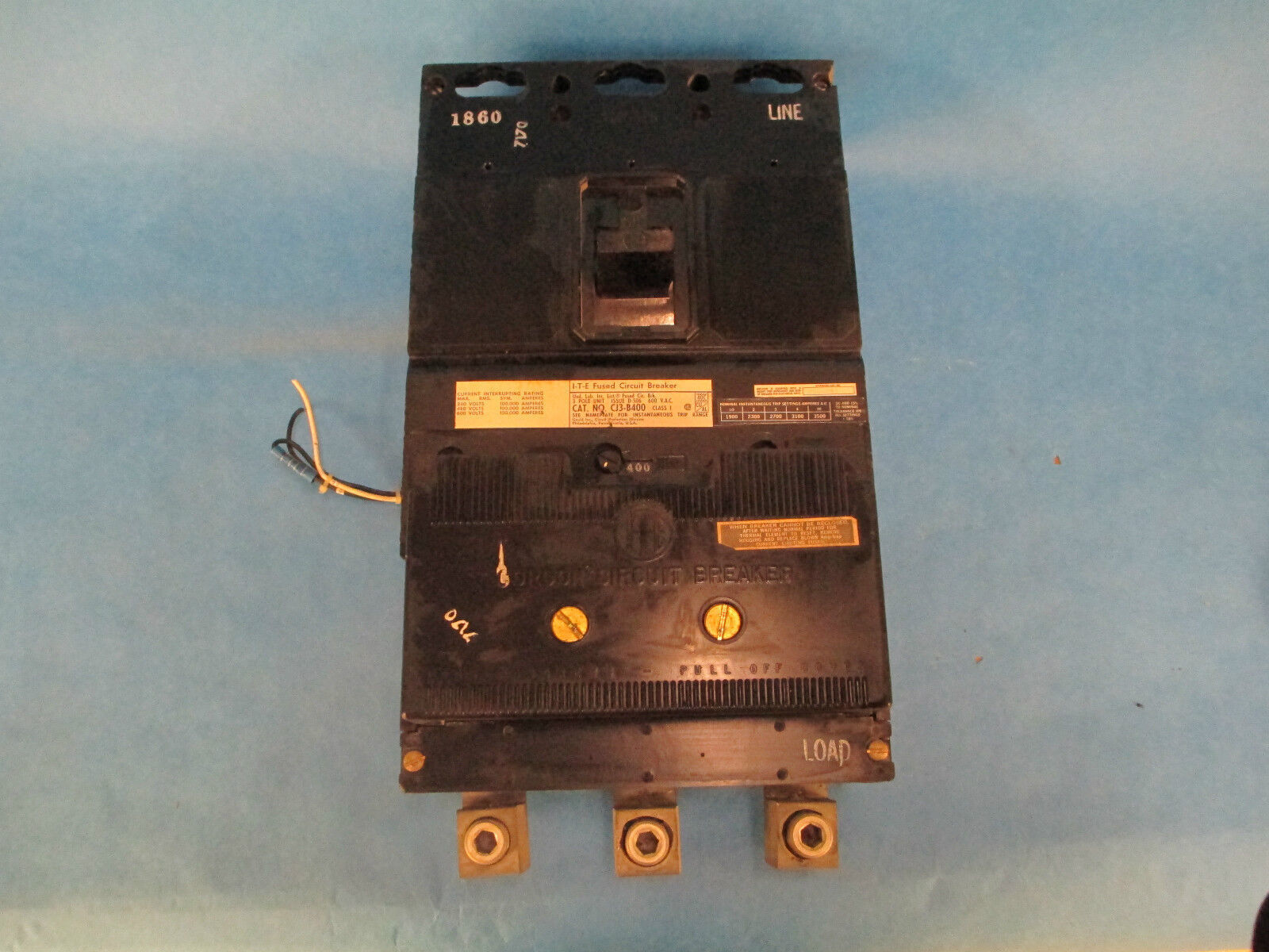 ITE Fused Circuit Breaker CJ3B400 3 Pole 400 Amp *120V Shunt* Used