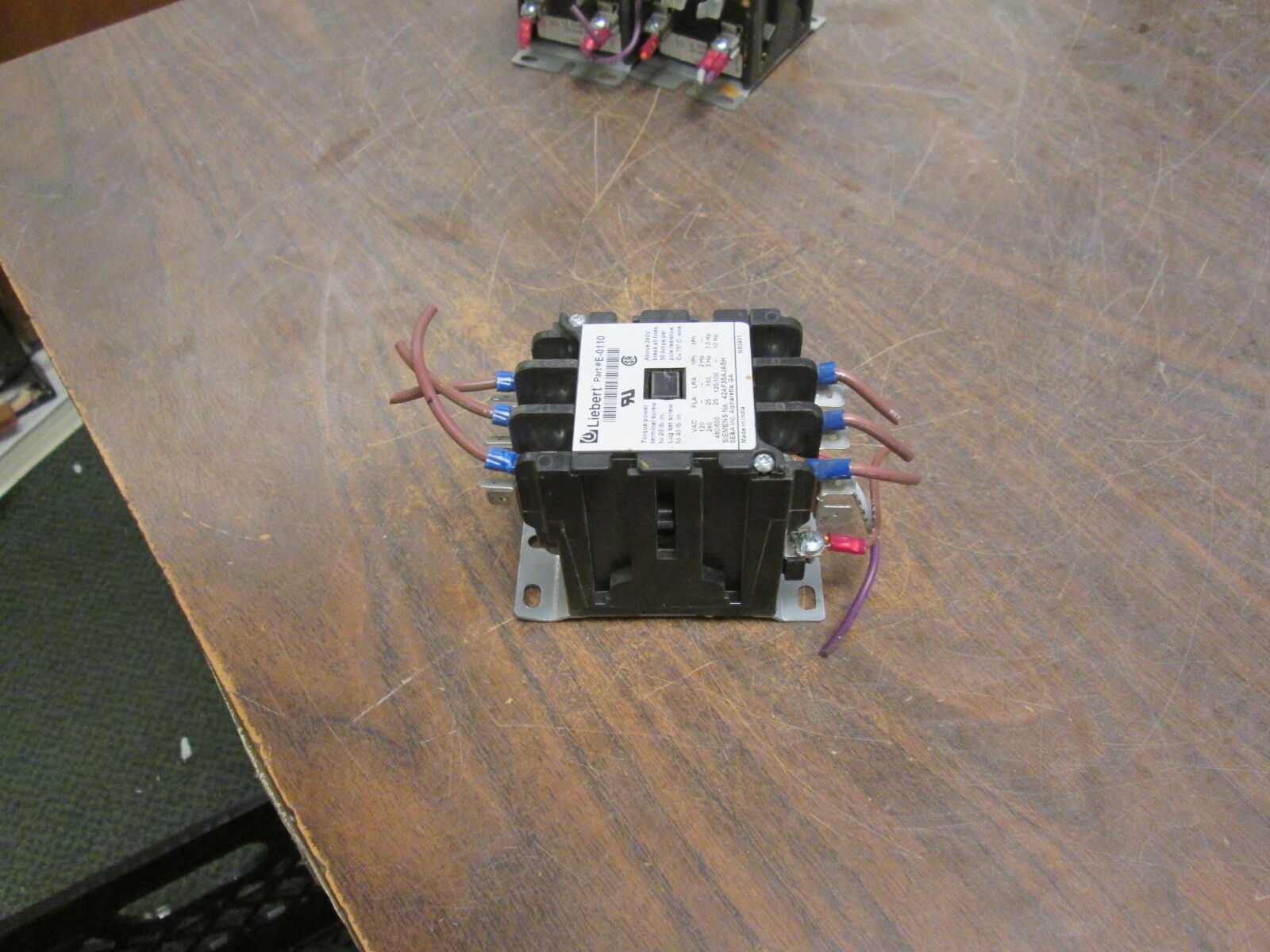 Liebert Contactor E-0110 24V Coil Used