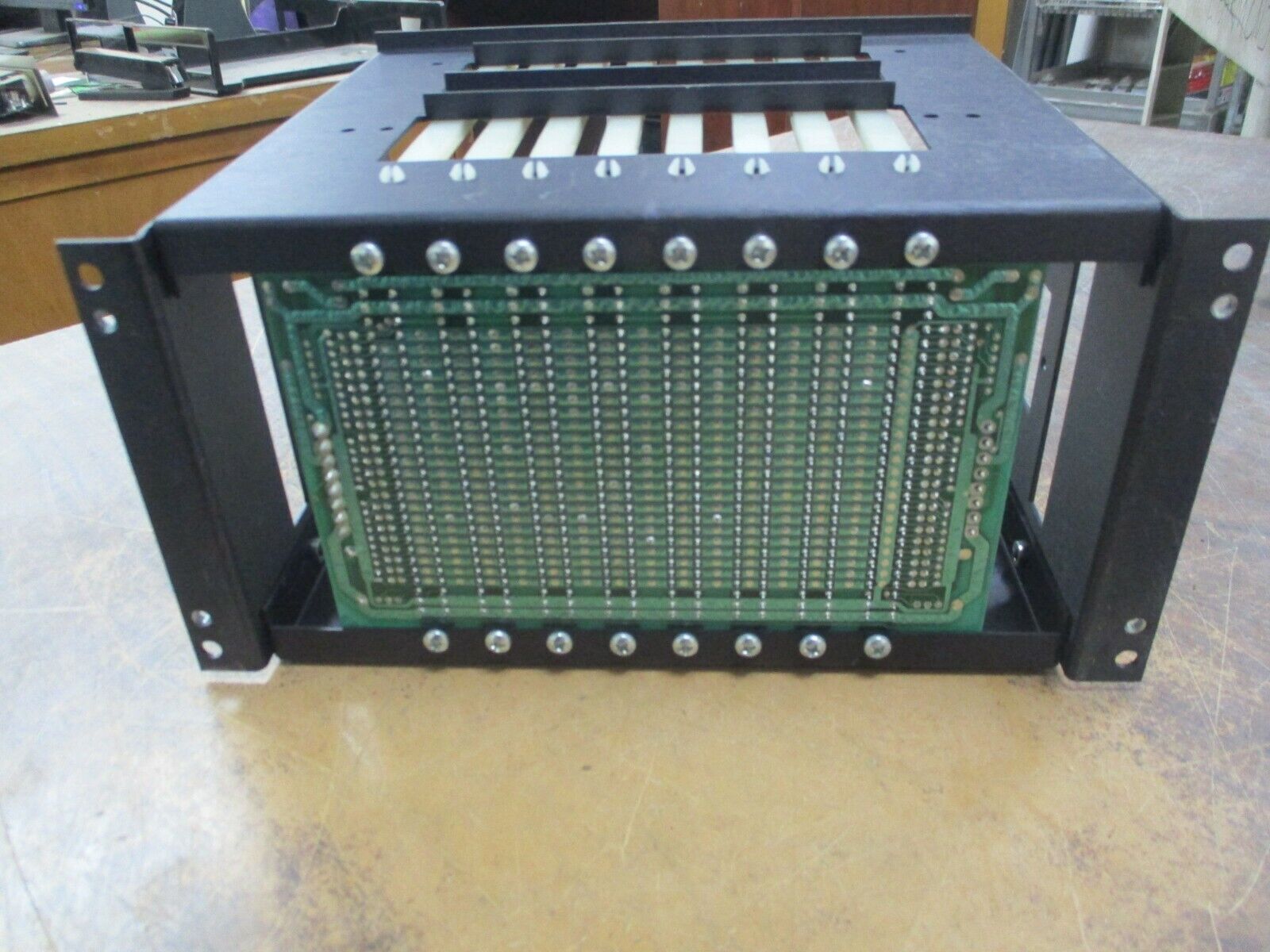 Matrix PLC Rack QMB8.6BP-C Used