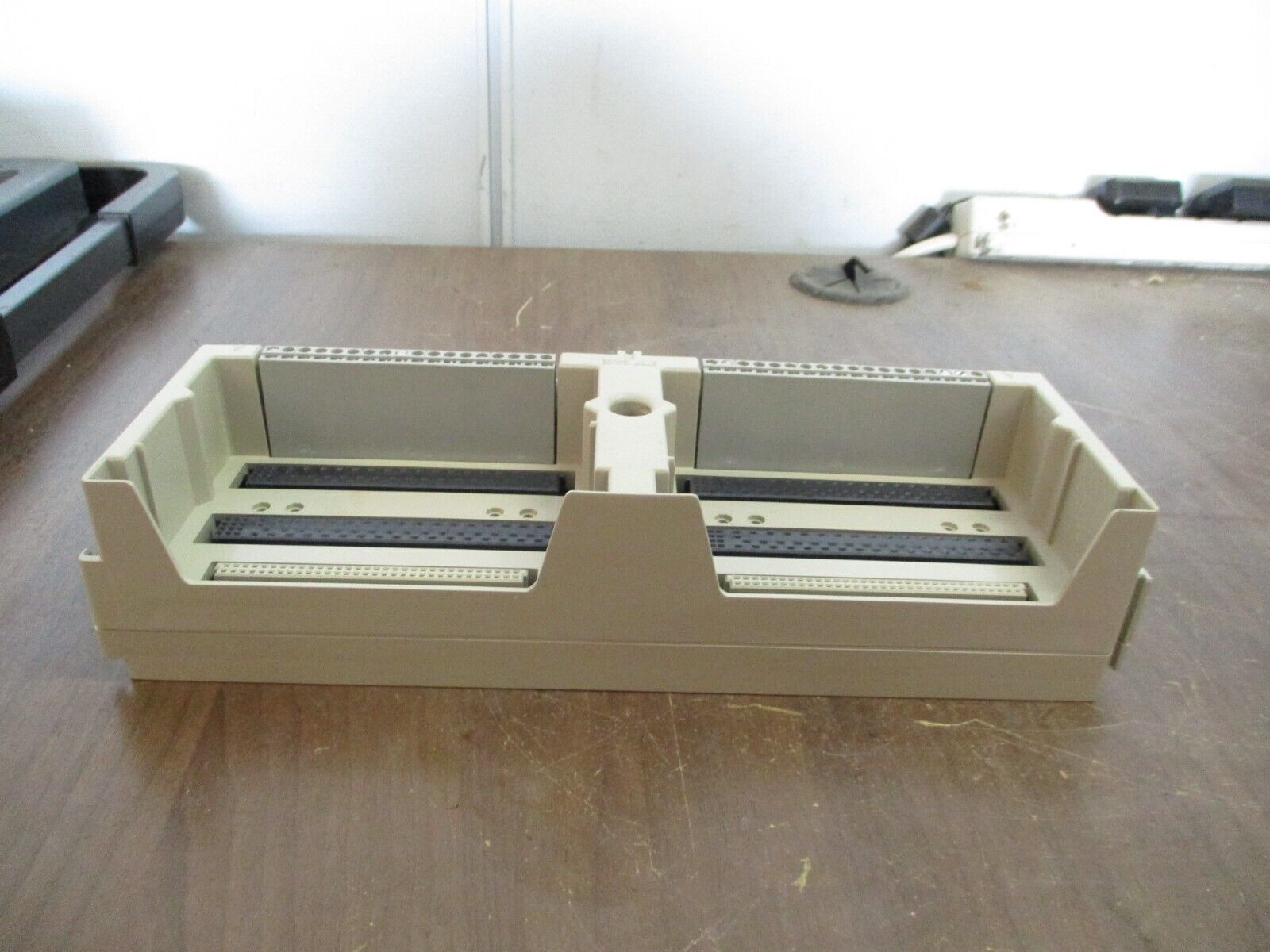 Emerson Ovation Process Control Base 1B30035H01 Rev. 04 Used