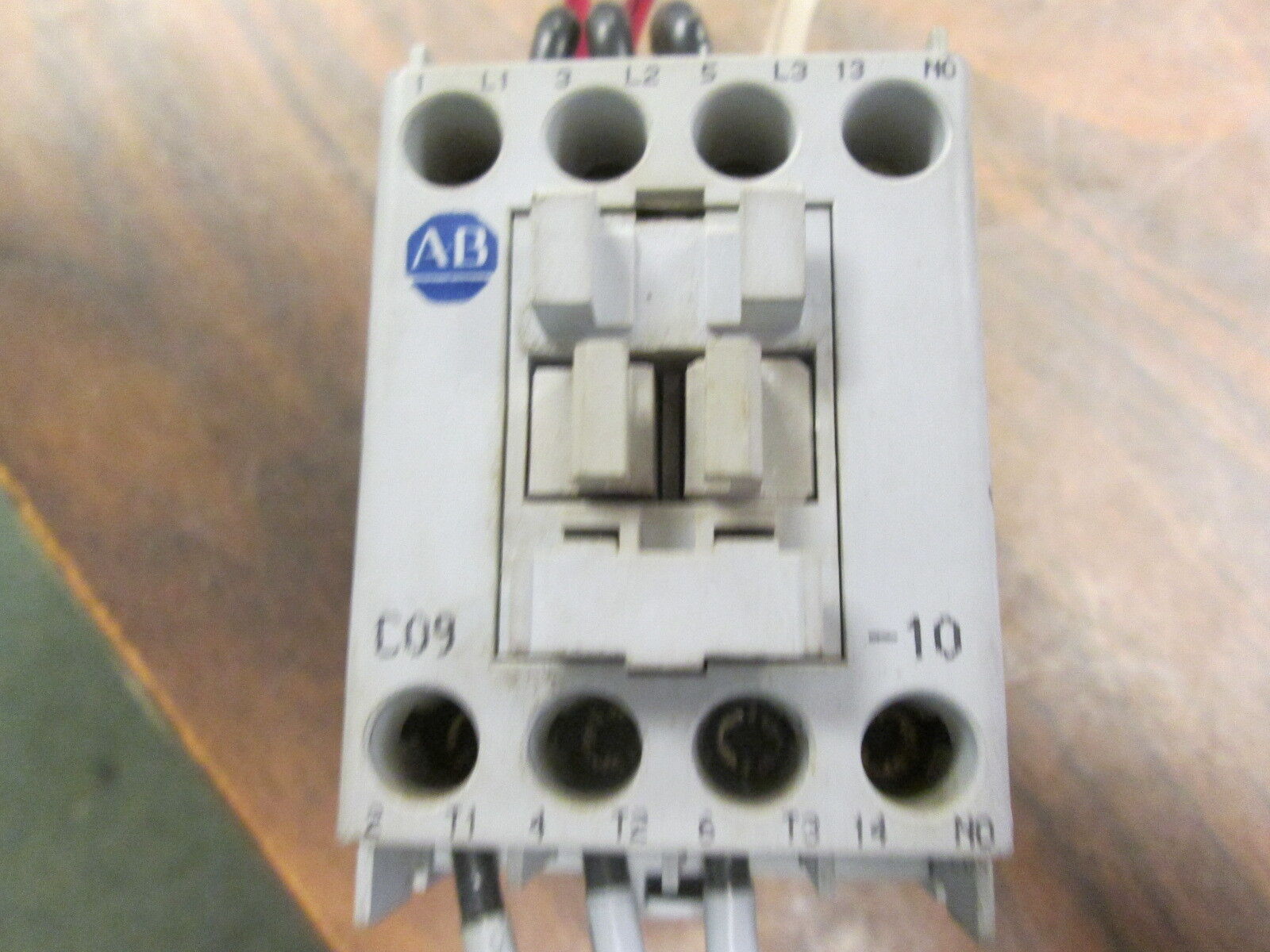 Allen-Bradley Contactor 100-C09* 120V Coil 25A 600V Used