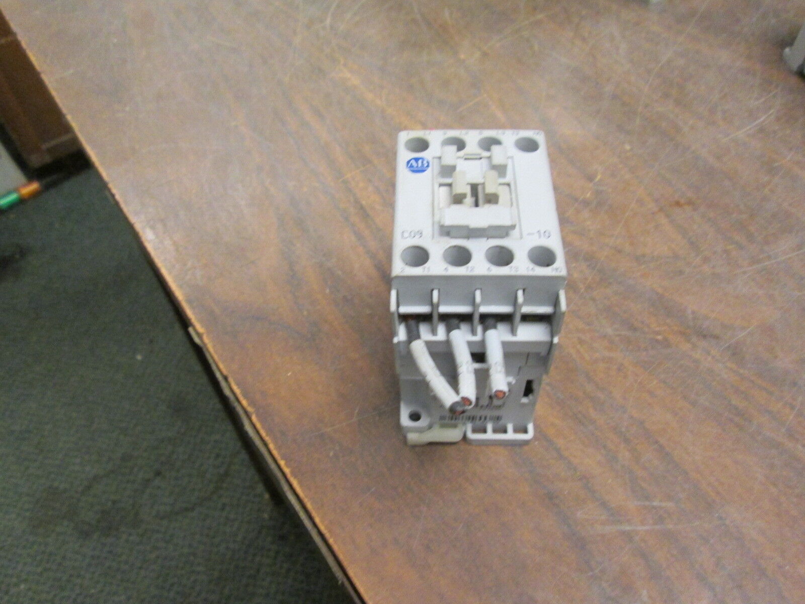 Allen-Bradley Contactor 100-C09* 120V Coil 25A 600V Used