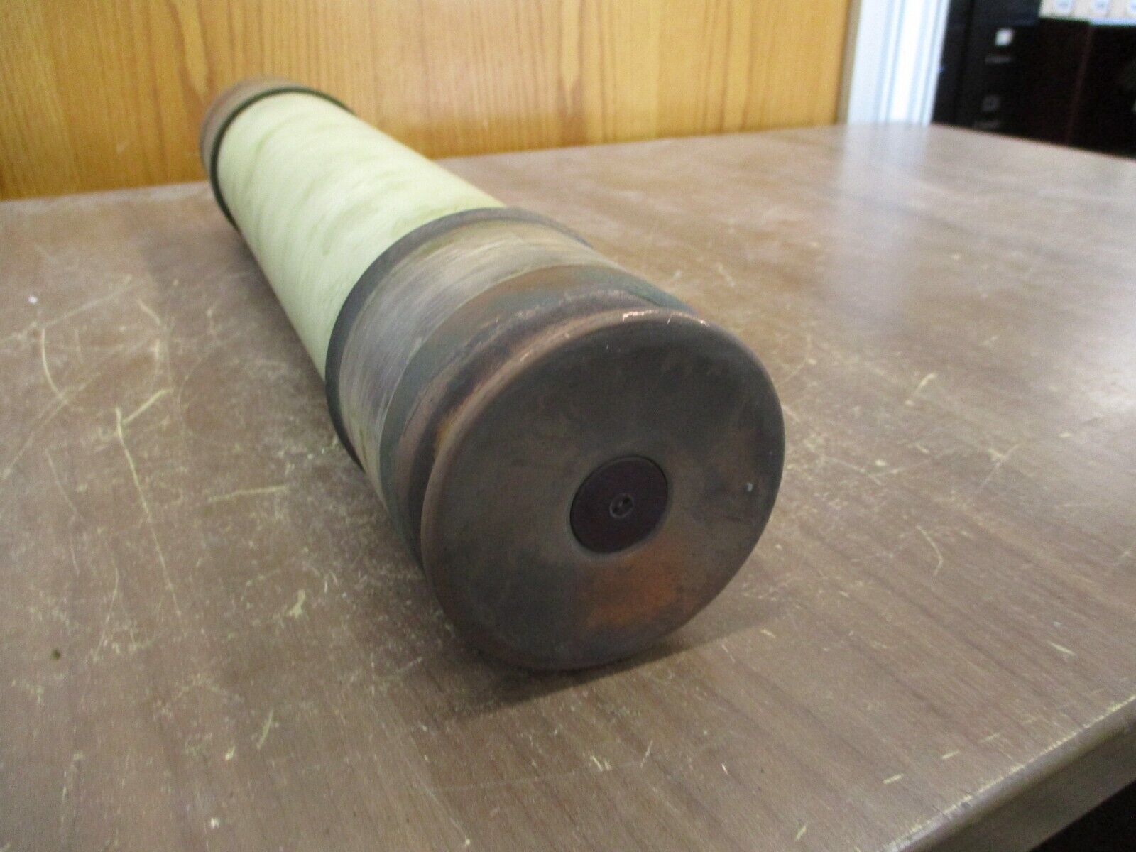 GE Type EJ-2 Fuse 177L109G21 Current: 9R 4.8/2.4kV 60Hz Used