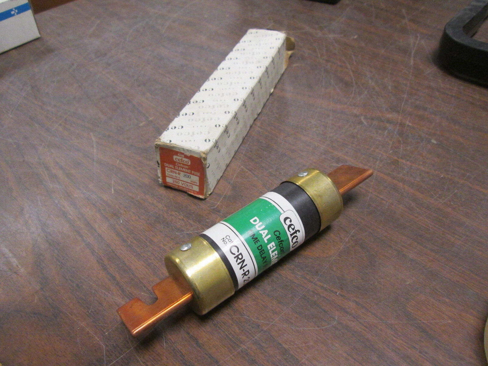 Cefco Cefcon Fuse CRN-R 200 200A 250V New Surplus