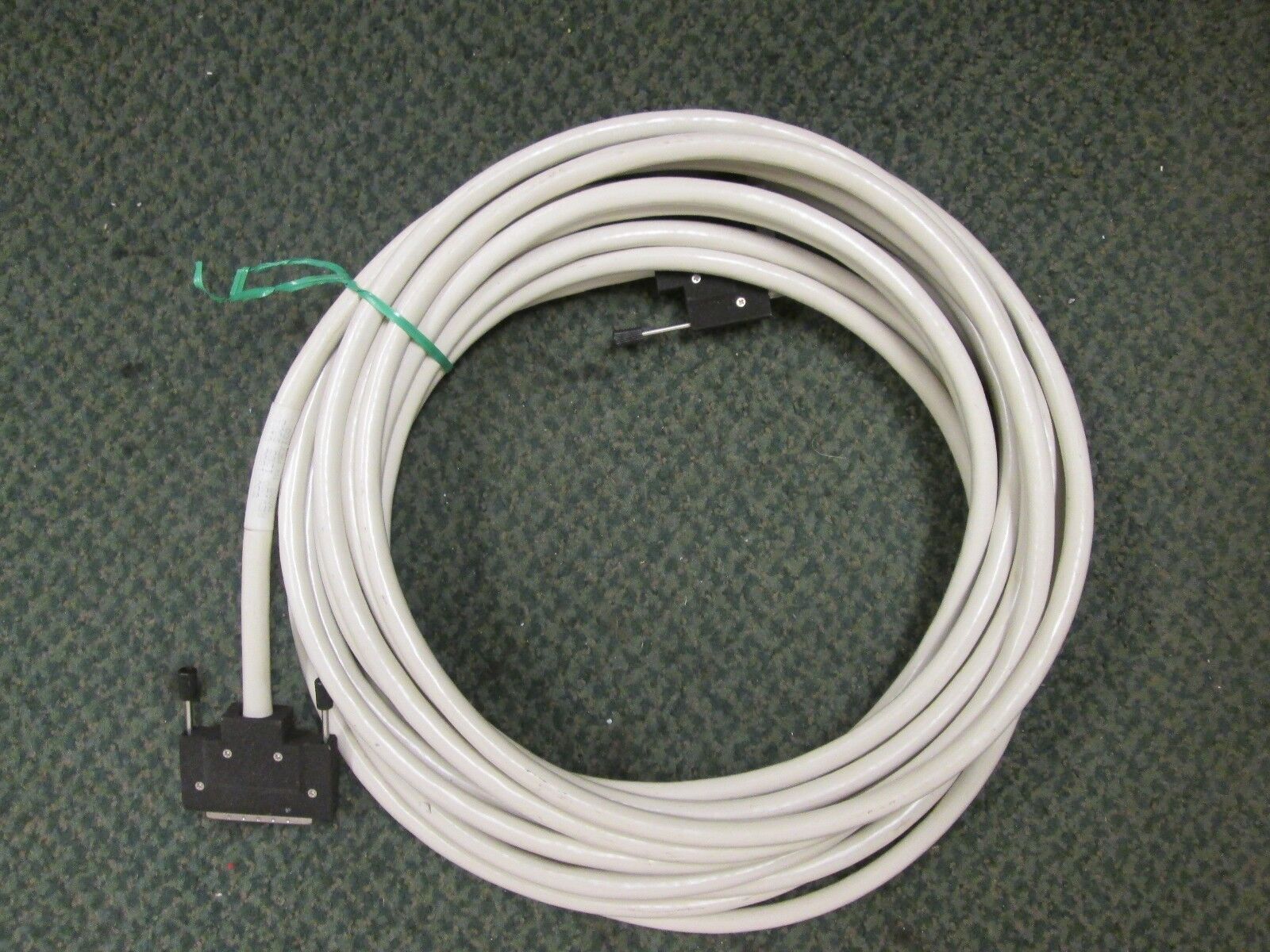 Sun Microsystems SCSI Cable 530-1886-01 12 Meters Used