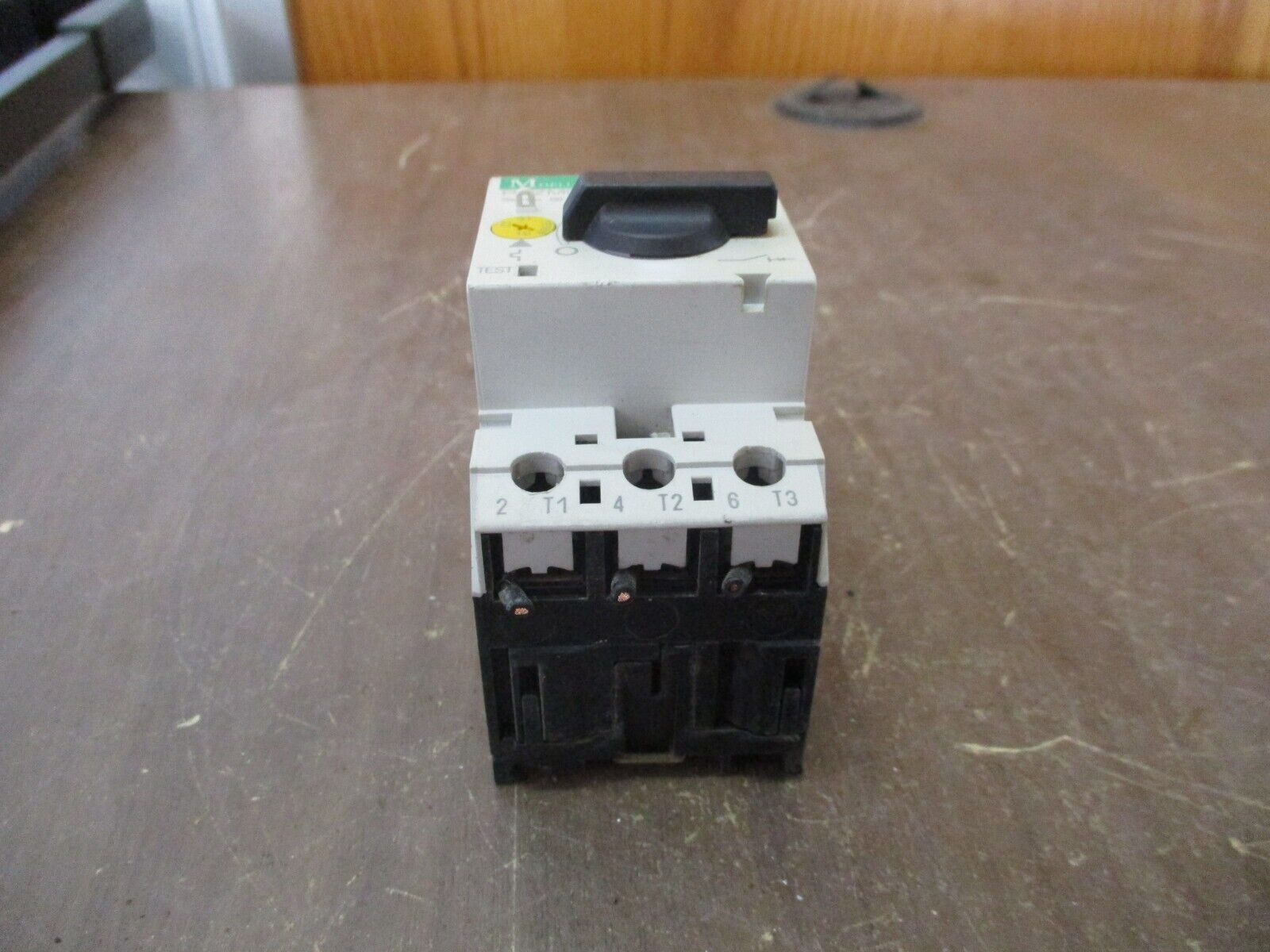 Moeller Manual Starter PKZM0-1,6 Ser. 02 Trip: 1.0-1.6A Used