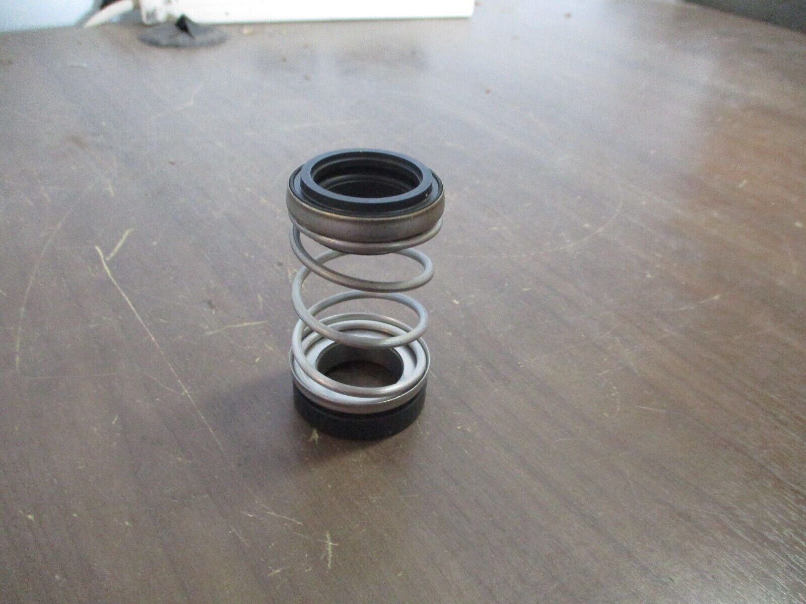 Pac-Seal Shaft Seal 560 New Surplus
