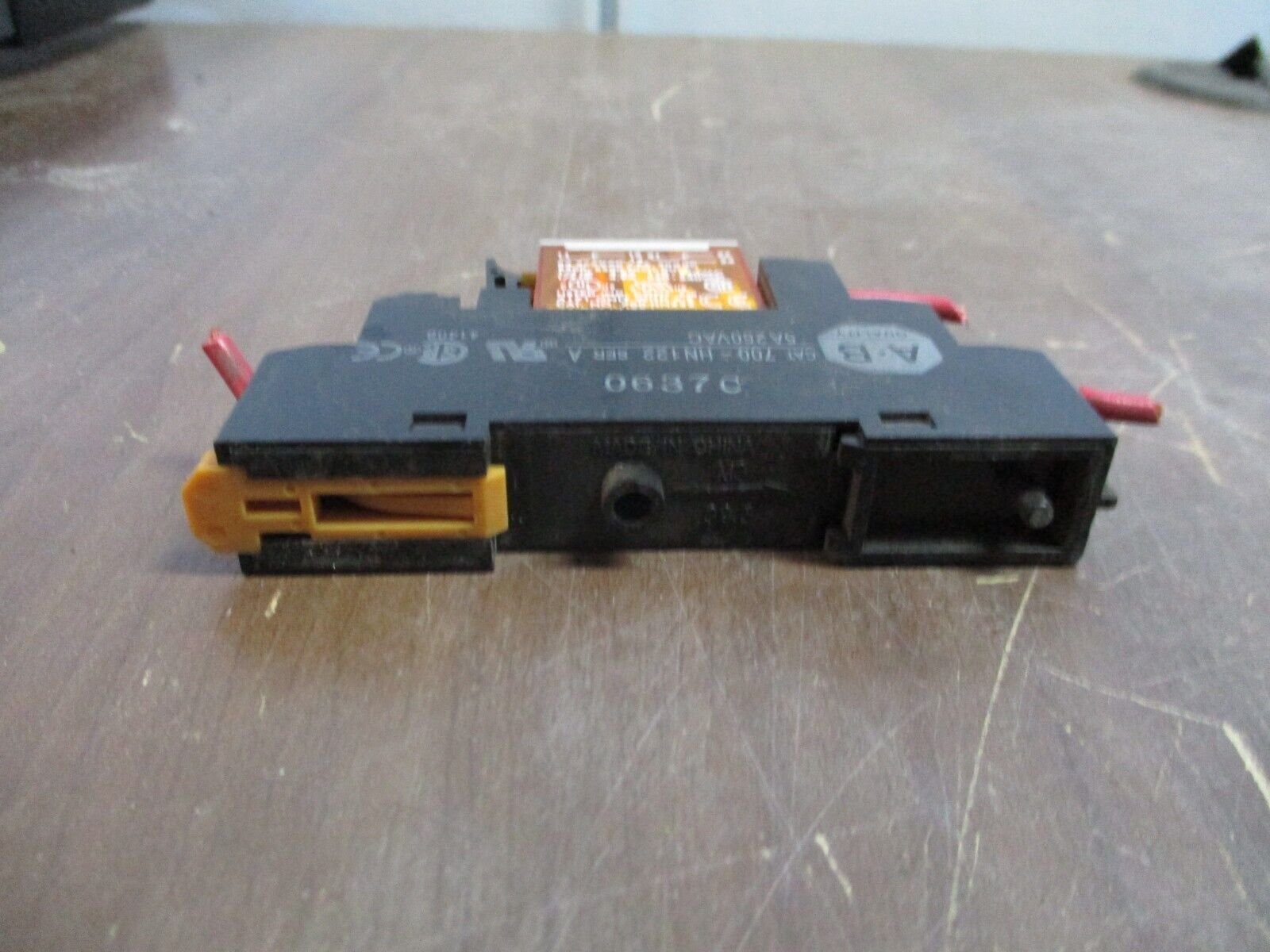 Allen-Bradley Relay 700-HK32A1 Ser. B 120V Coil w/ Base *Lot of 2* Used