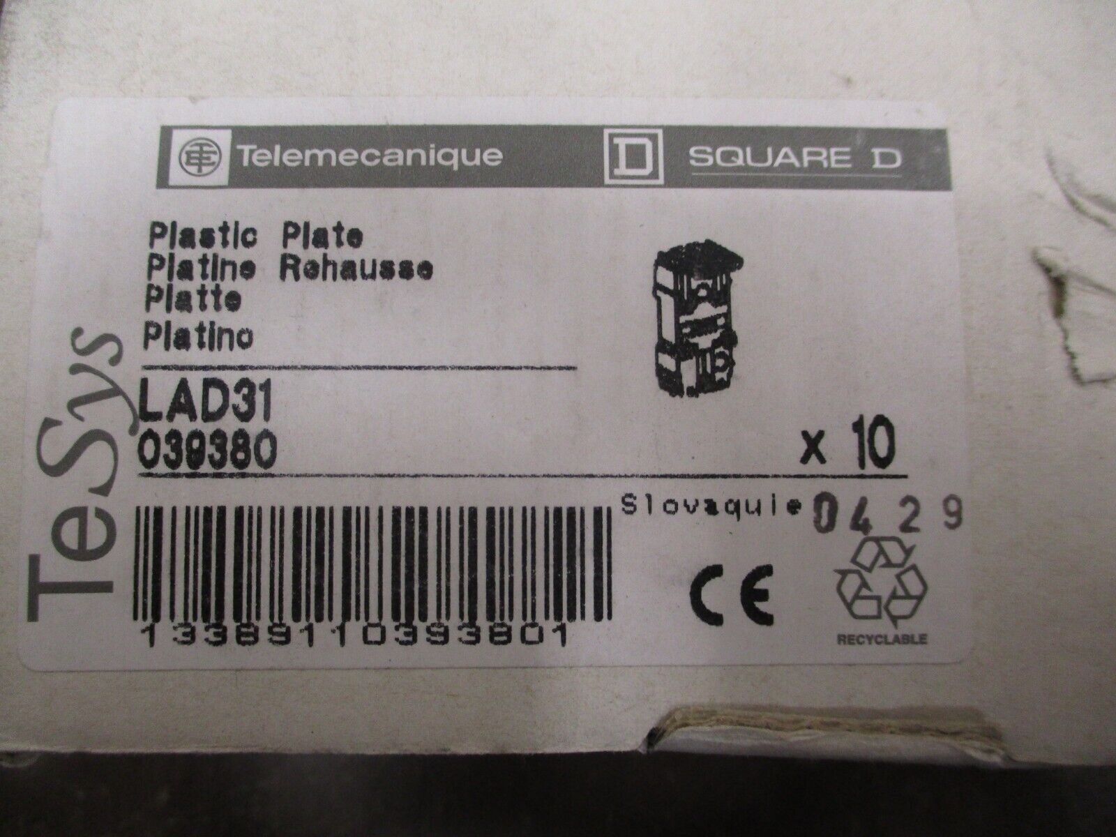 Square D Plastic Plate LAD31 *Box of 10* New Surplus