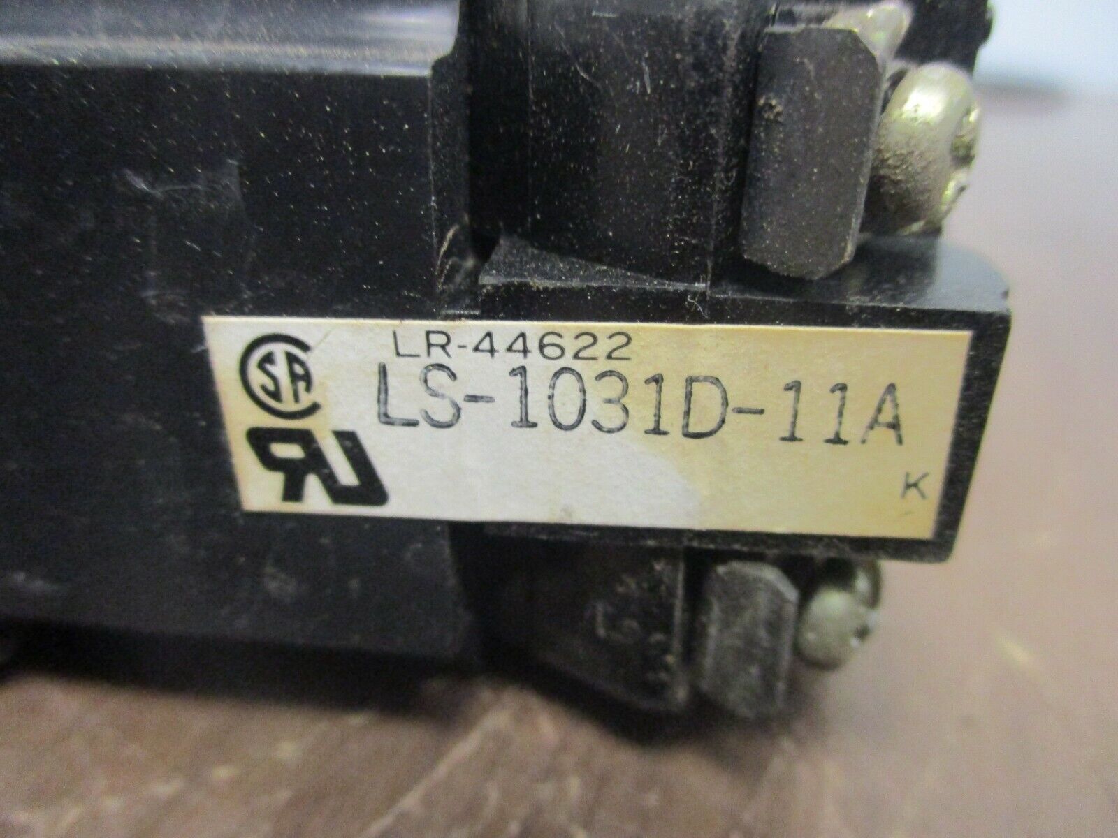 TEC Illuminated Push Button LS-1031D-11A Amber 120V 50/60Hz Used