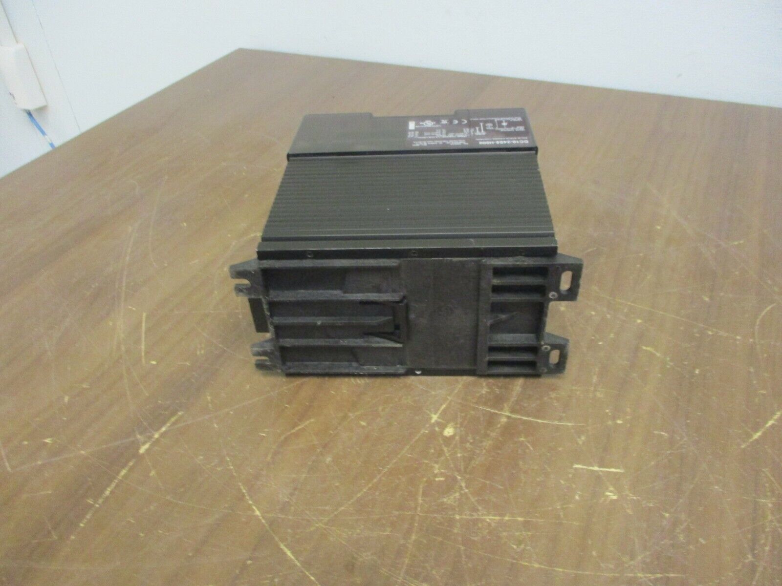 Watlow Din-A-Mite Solid State Power Control DC10-24S5-H000 230-240V 50/60Hz Used